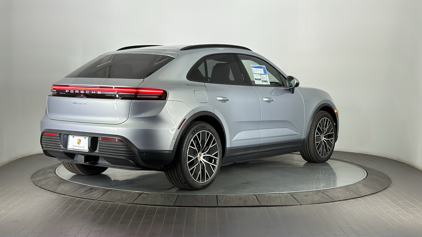 2024 Porsche Macan Electric 4 5