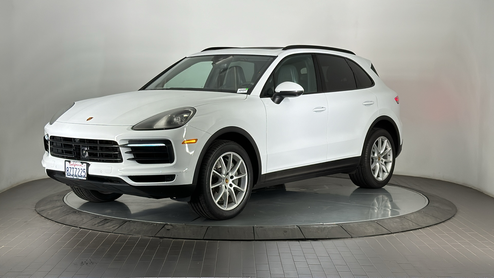 2021 Porsche Cayenne S 1