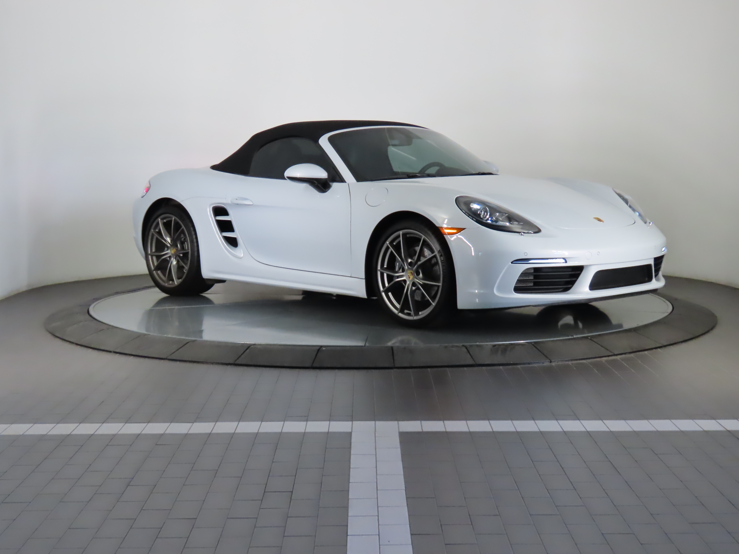 2024 Porsche 718 Boxster  7