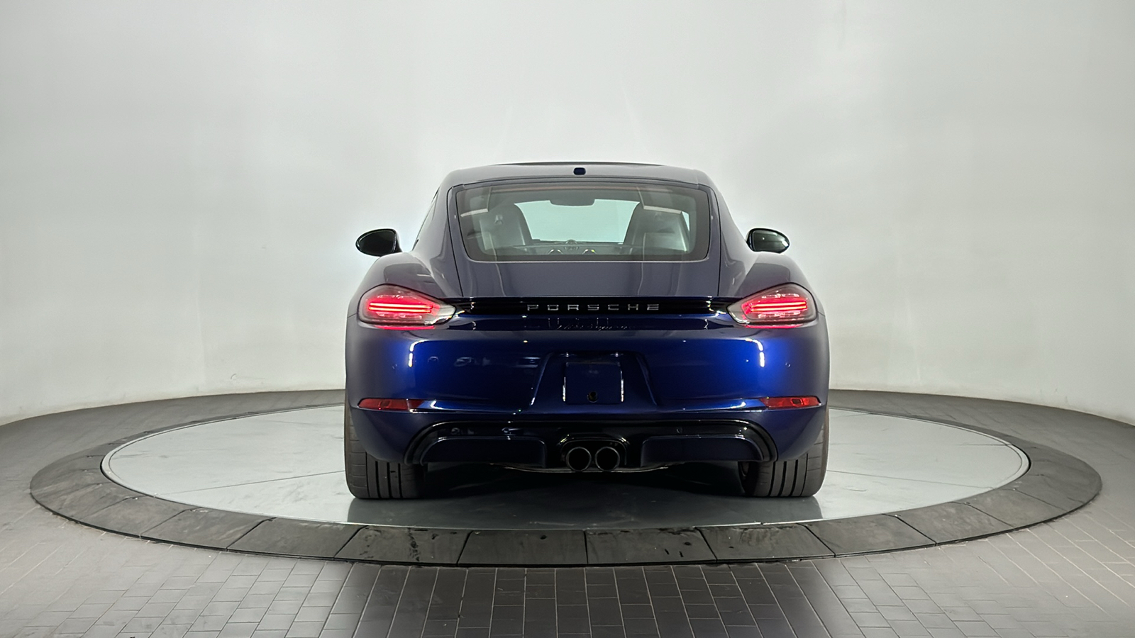 2024 Porsche 718 Cayman Style  3