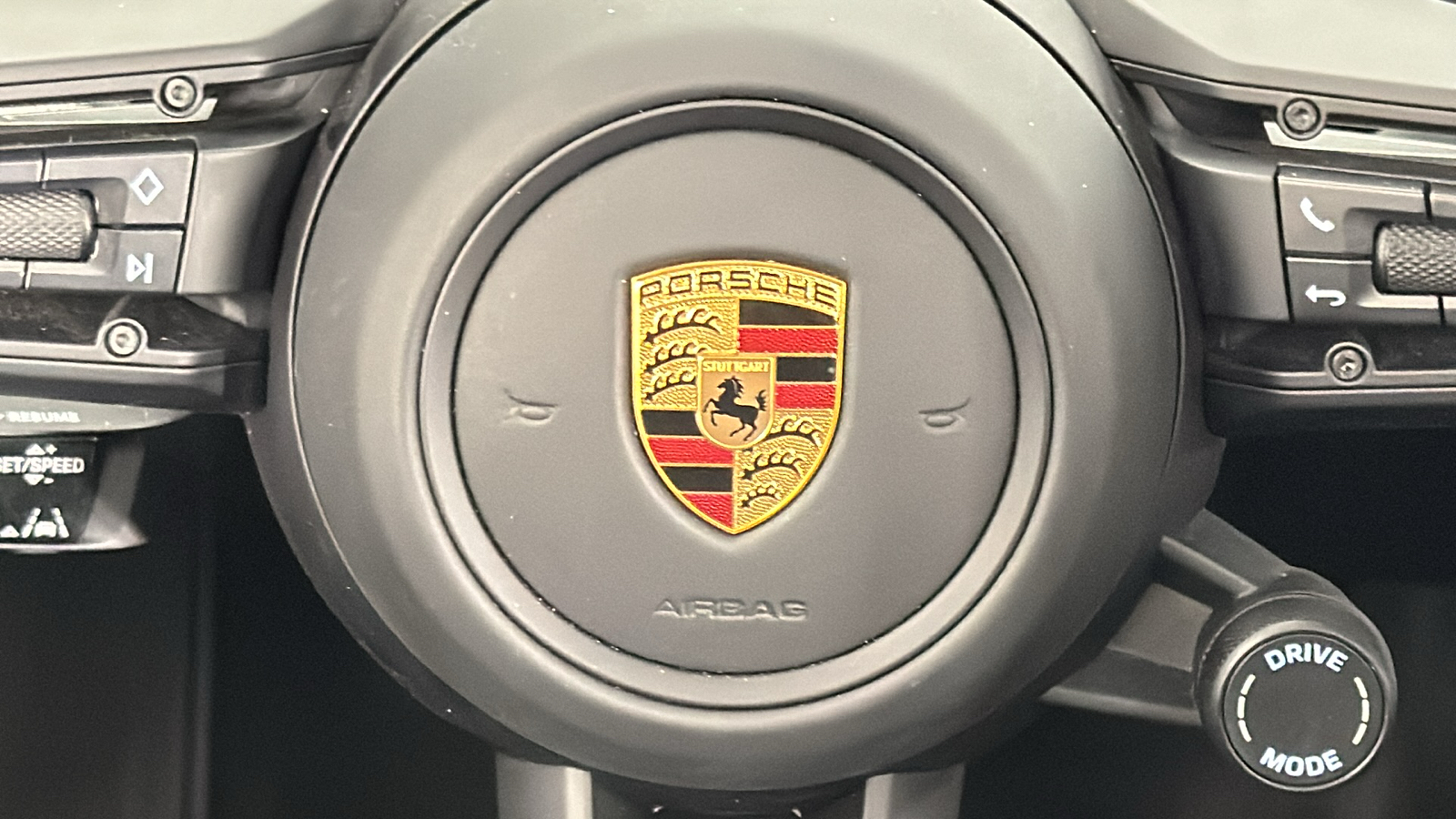 2024 Porsche Cayenne S 16