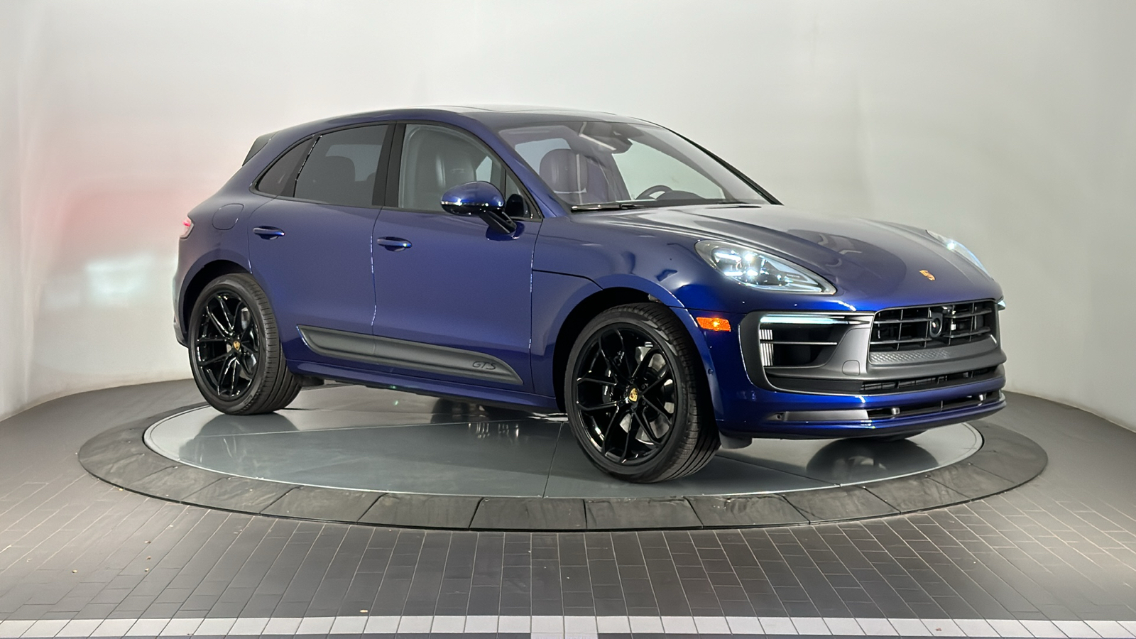 2025 Porsche Macan GTS 7