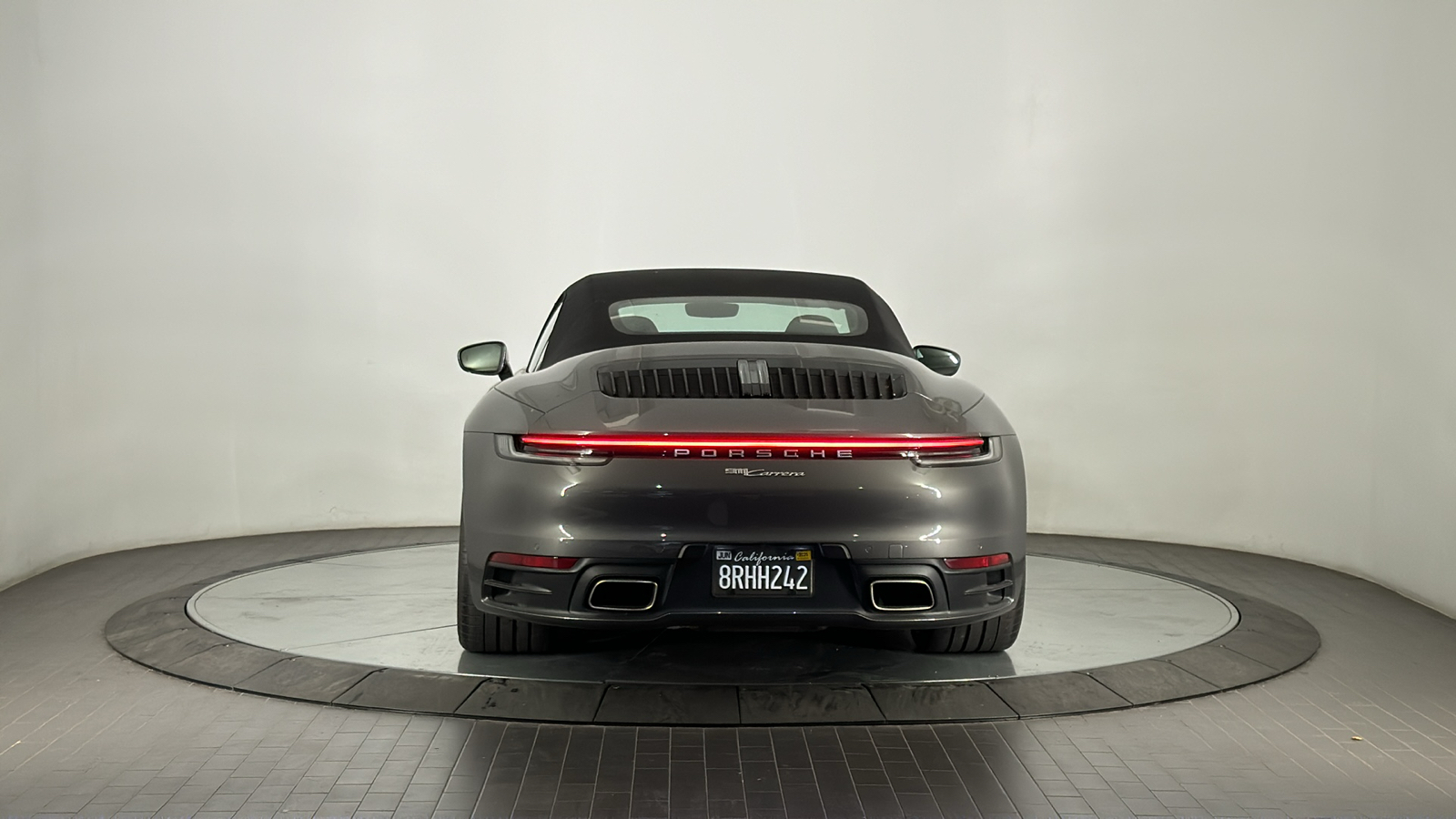 2020 Porsche 911 Carrera 4