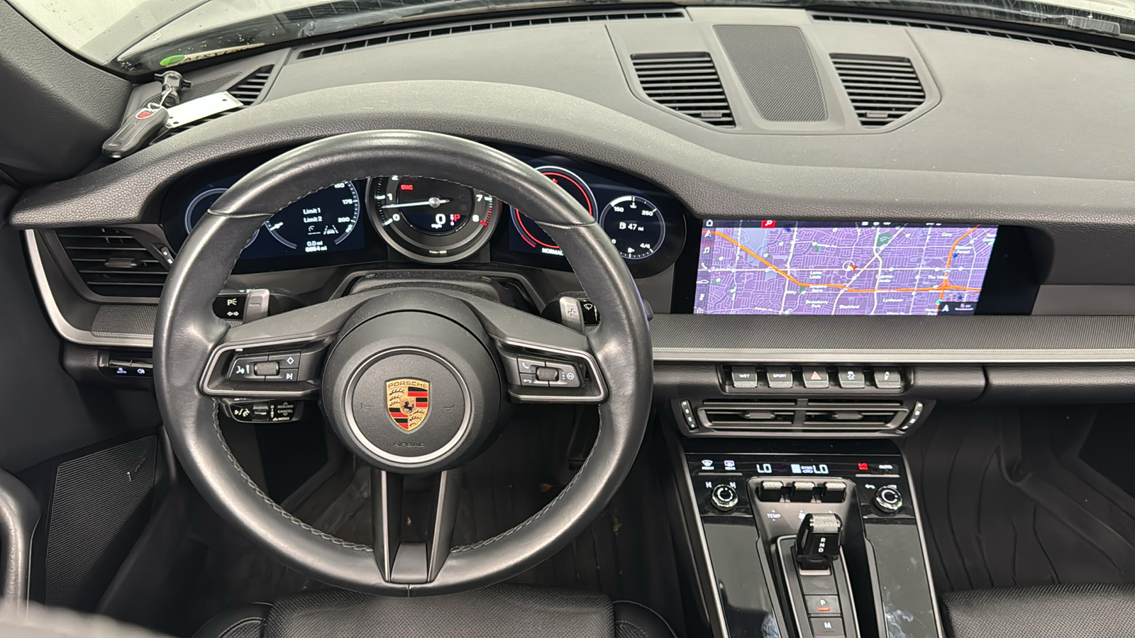 2020 Porsche 911 Carrera 19