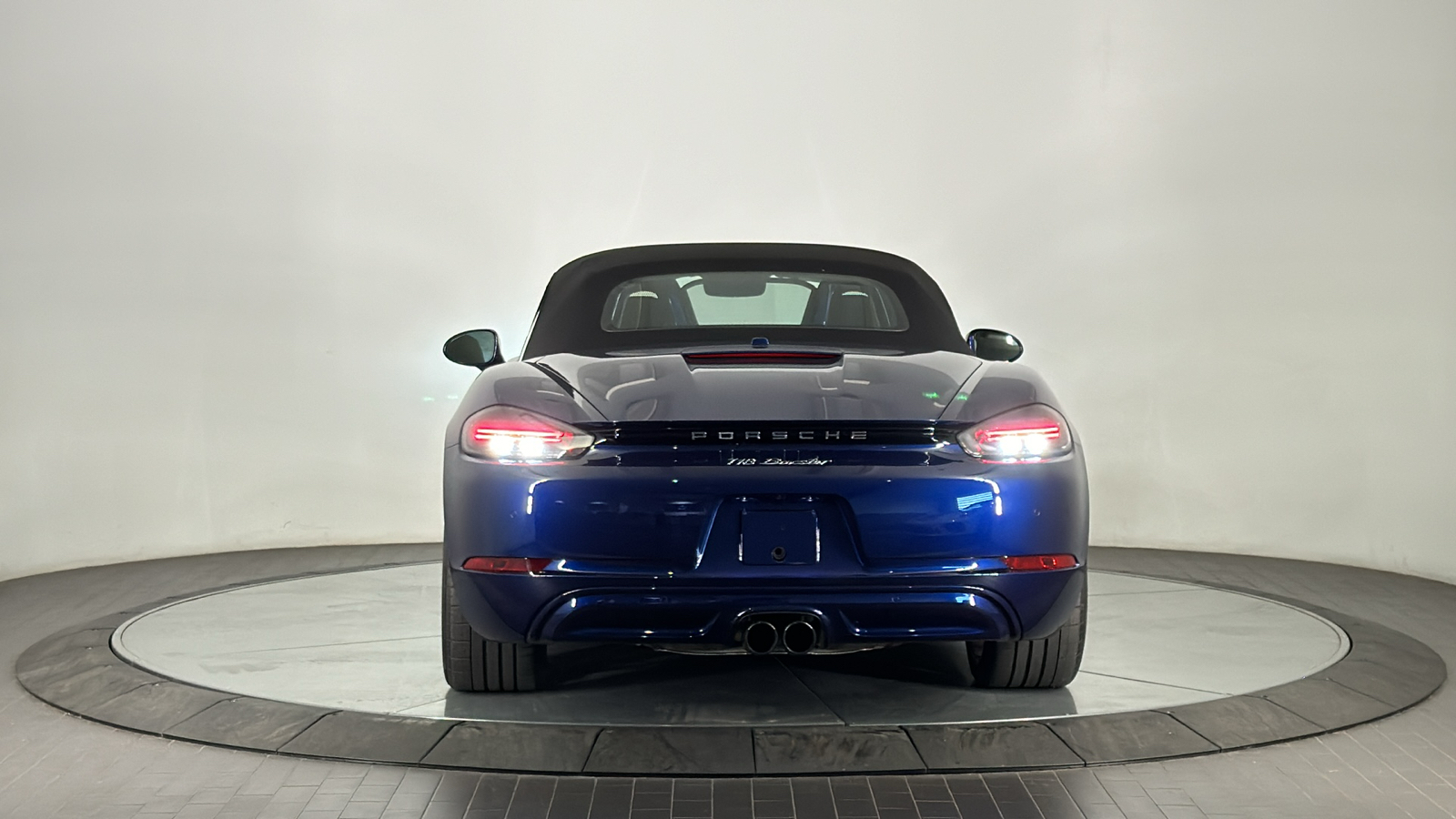 2024 Porsche 718 Boxster  4