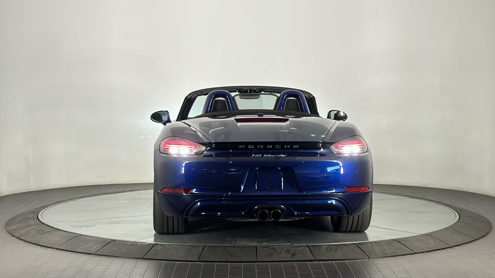 2024 Porsche 718 Boxster  12