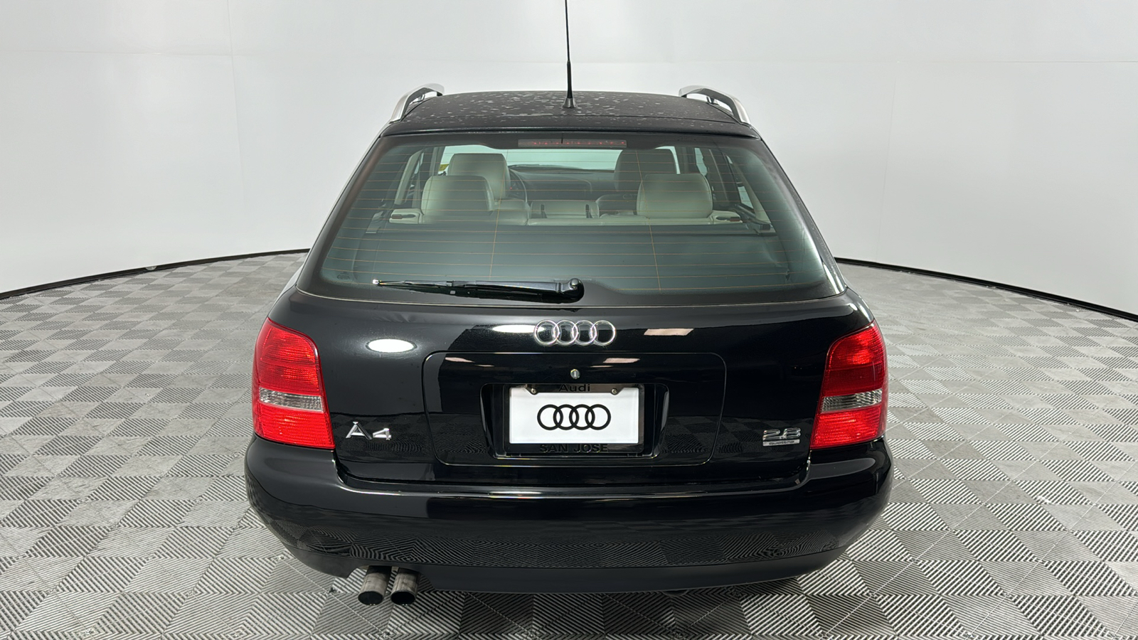 2001 Audi A4 2.8 Avant 4