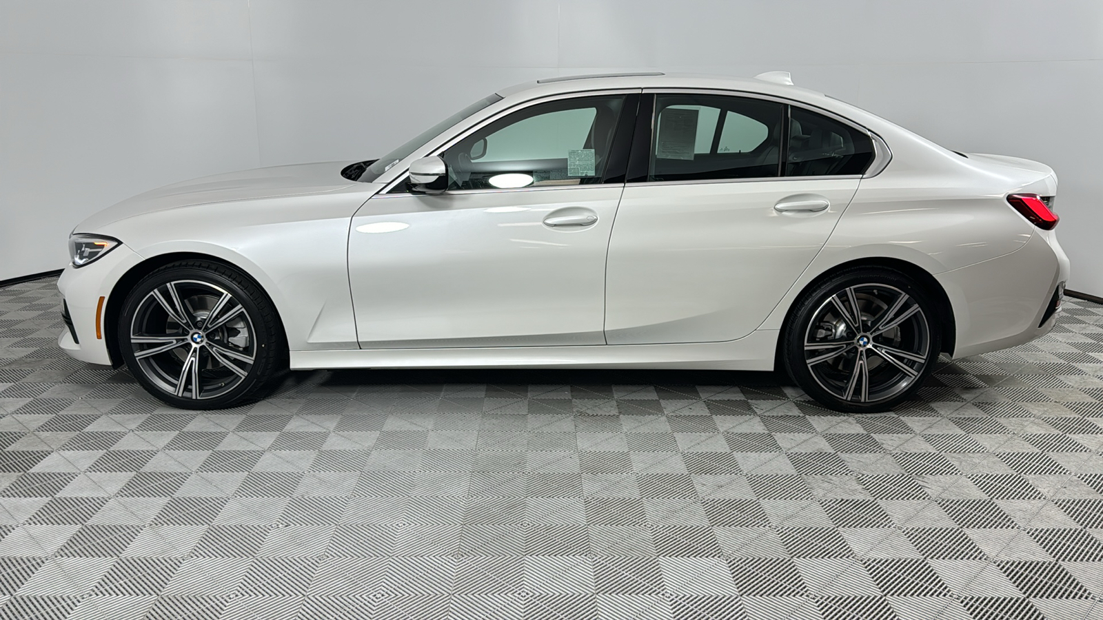 2022 BMW 3 Series 330i 2