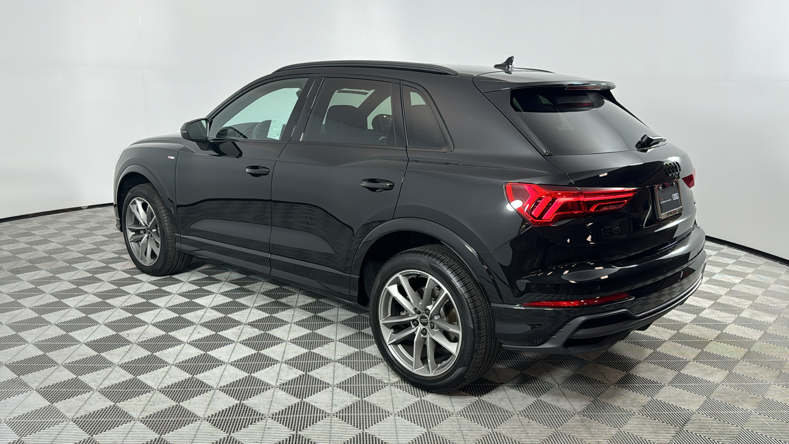 2024 Audi Q3 Premium Plus 3