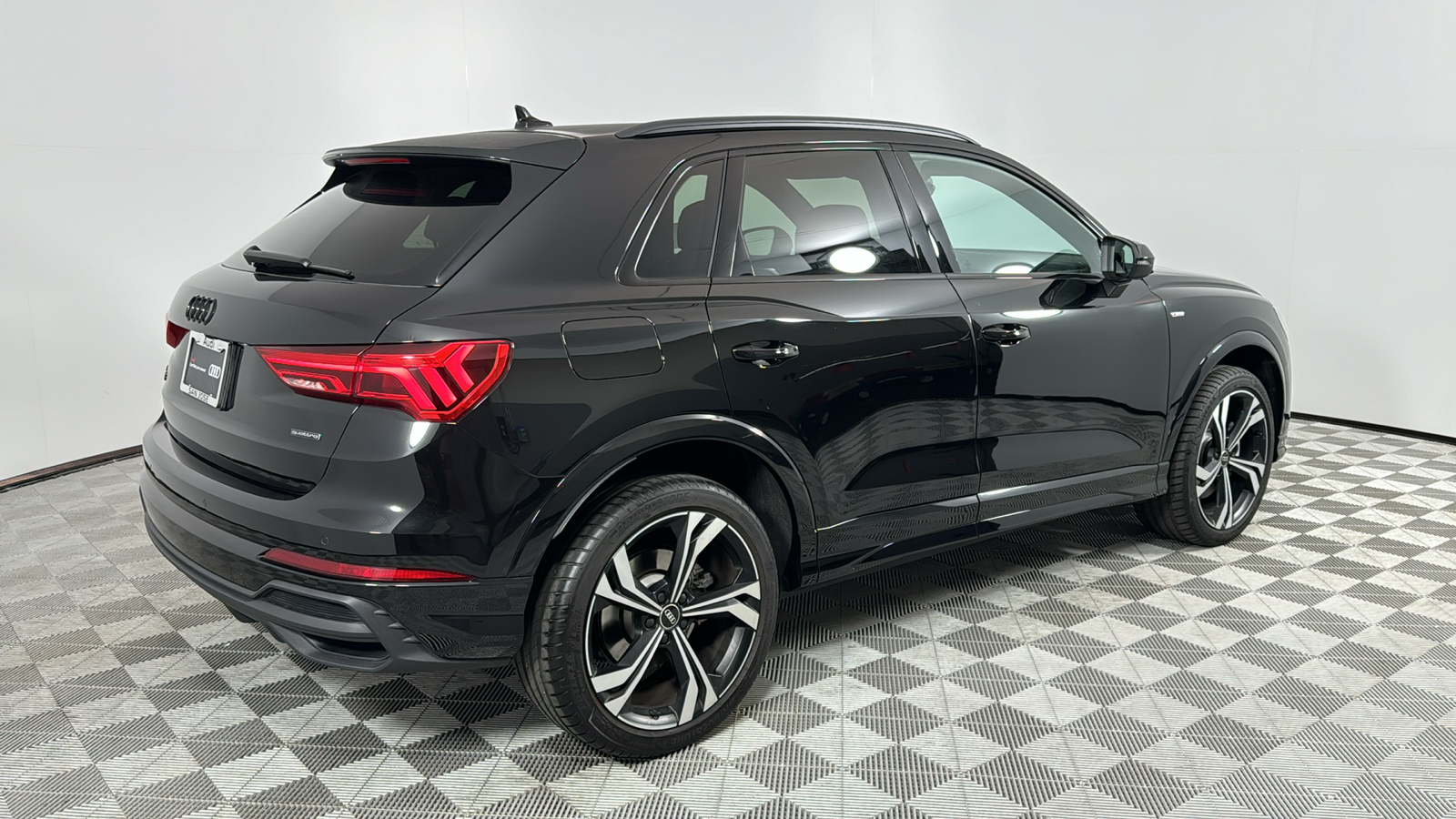 2024 Audi Q3 Premium Plus 5