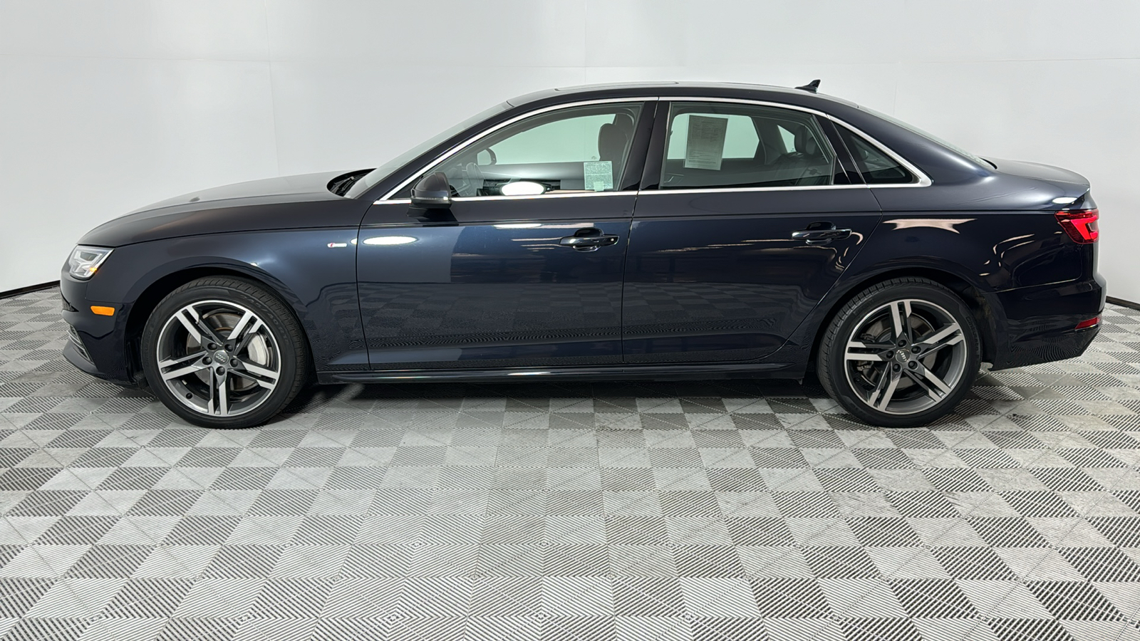 2018 Audi A4 2.0T Premium Plus 2