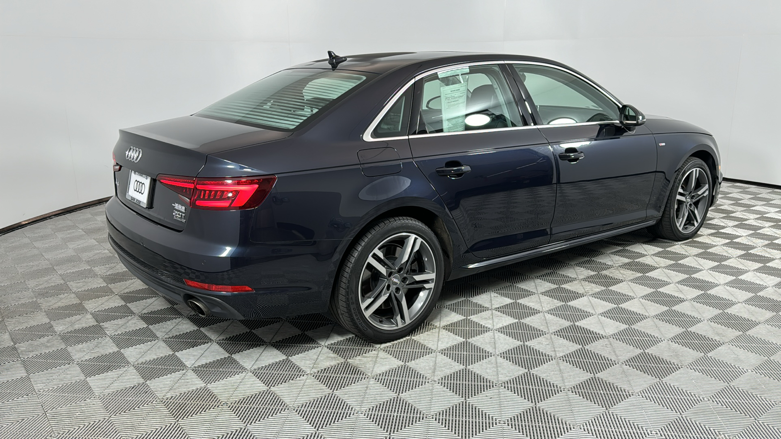 2018 Audi A4 2.0T Premium Plus 5