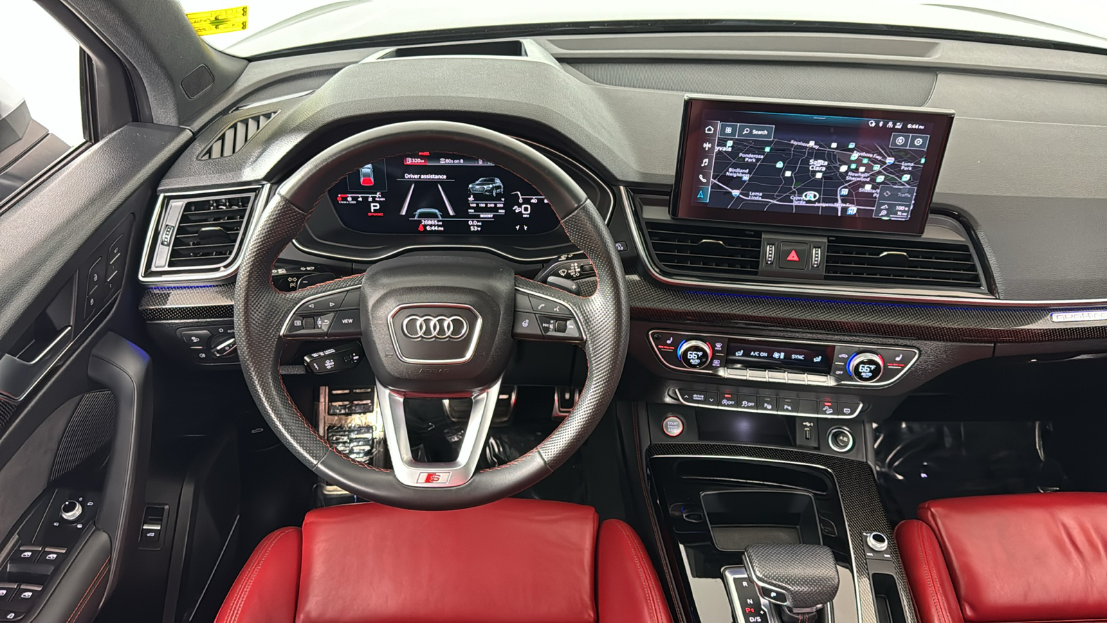 2022 Audi SQ5 Prestige 11