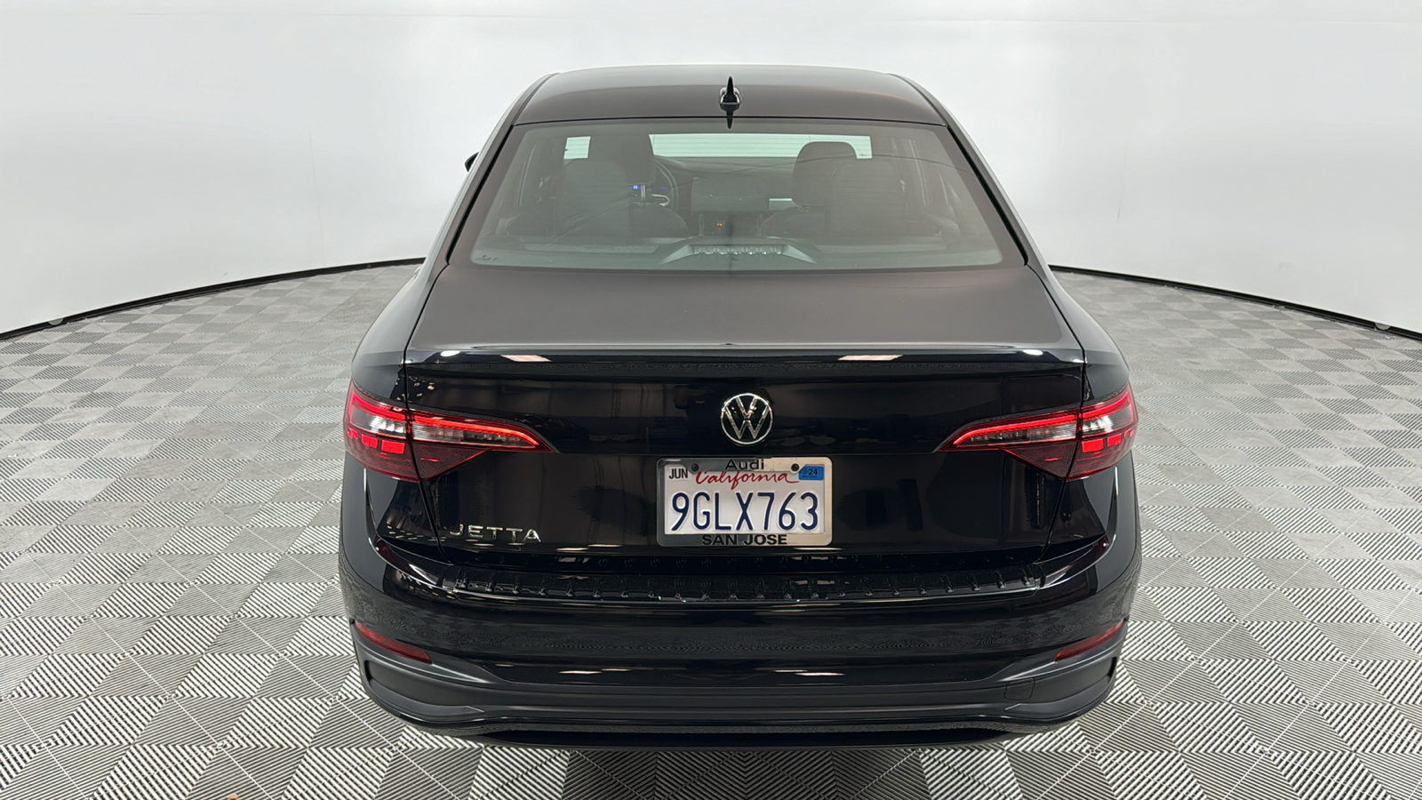 2023 Volkswagen Jetta 1.5T Sport 4