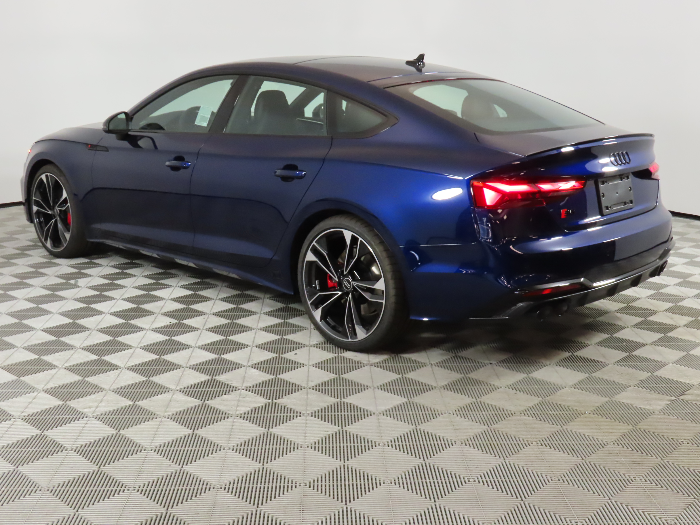 2024 Audi S5 Sportback  3