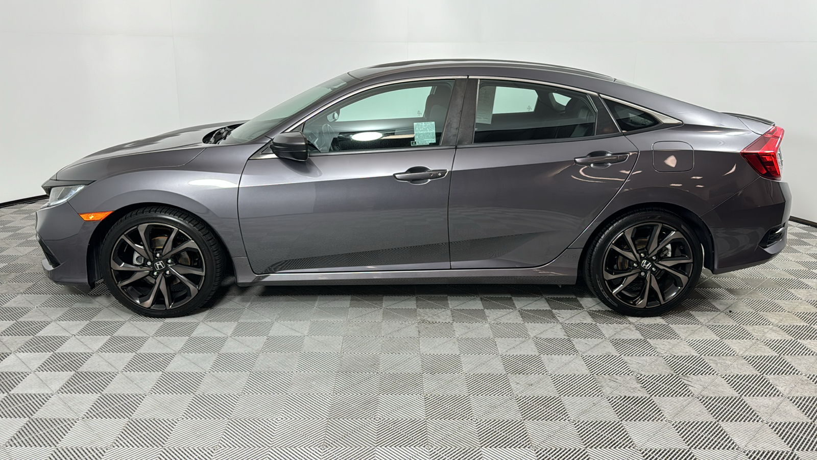 2019 Honda Civic Sport 2