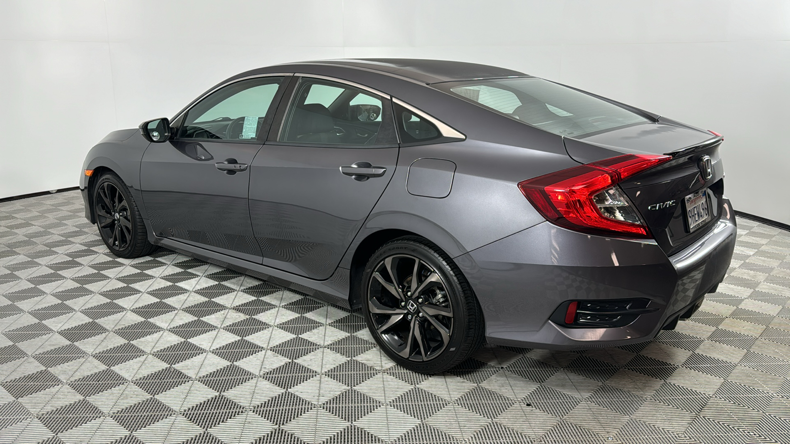 2019 Honda Civic Sport 3