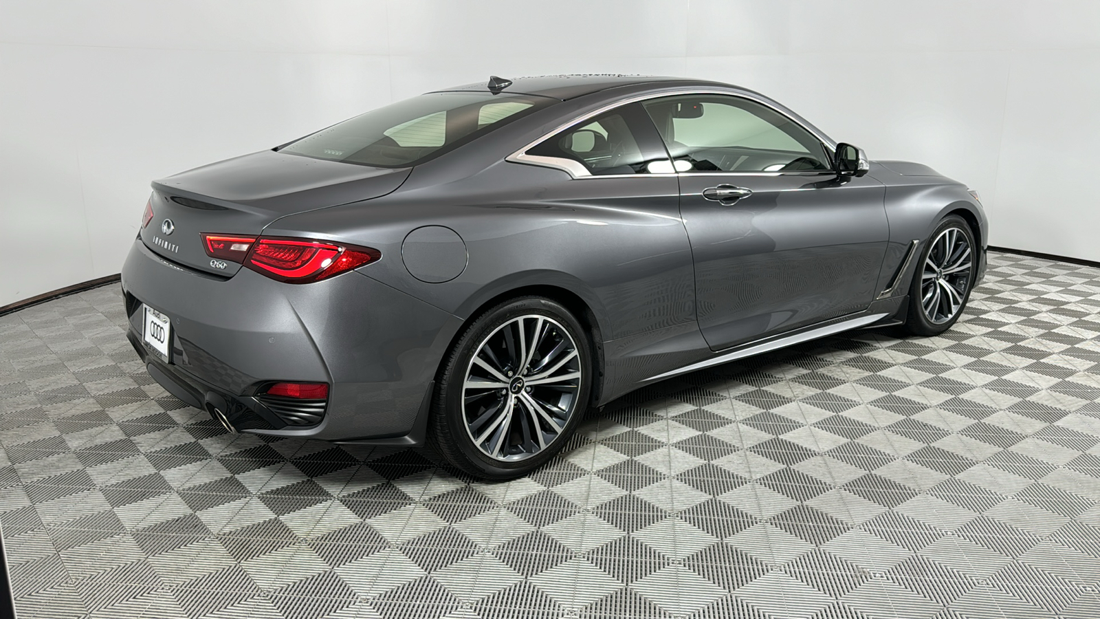 2022 INFINITI Q60 LUXE 5