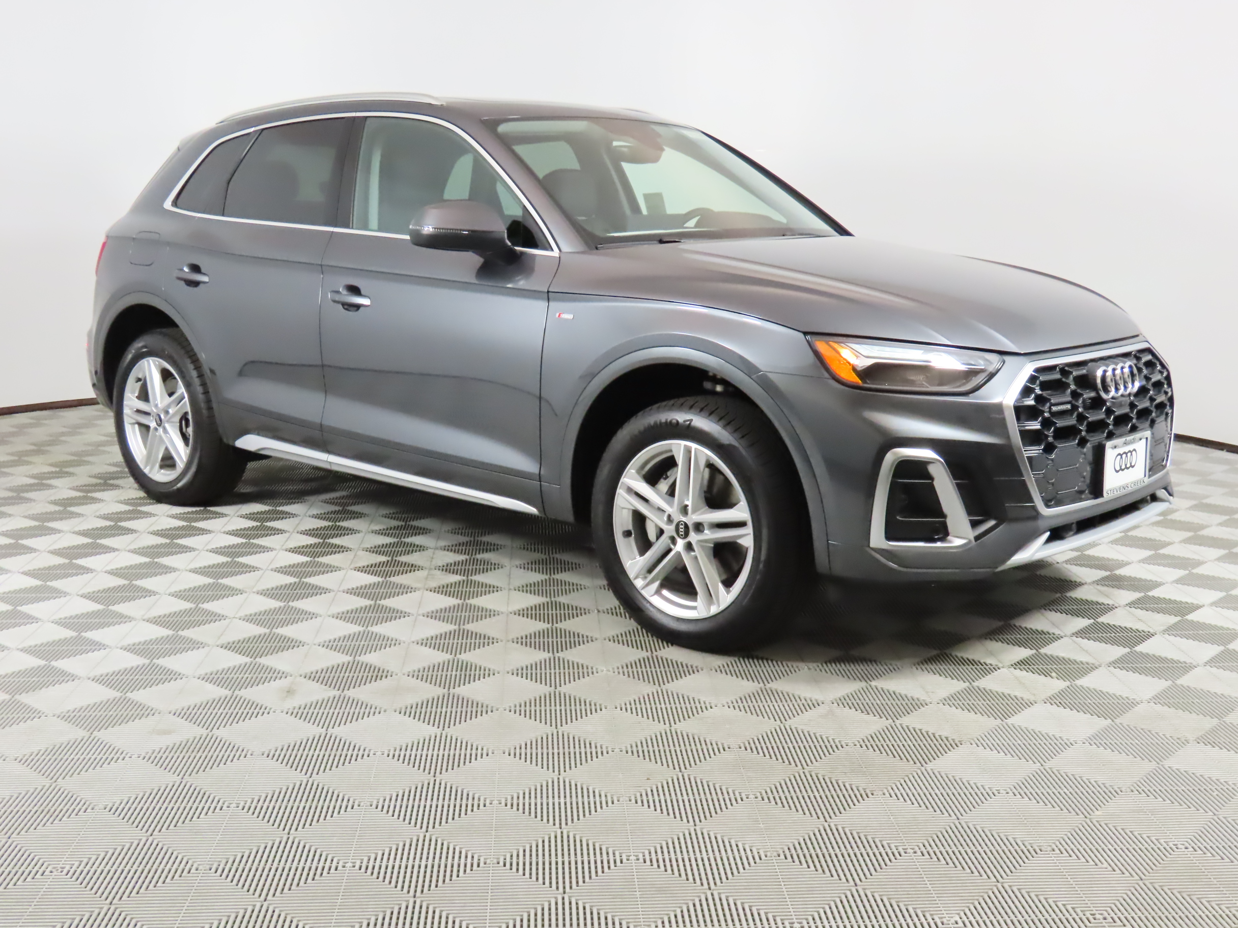 2024 Audi Q5 e  7