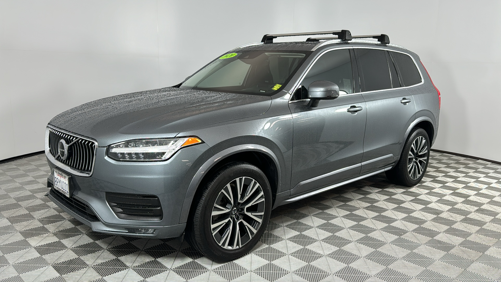 2020 Volvo XC90 T5 Momentum 1