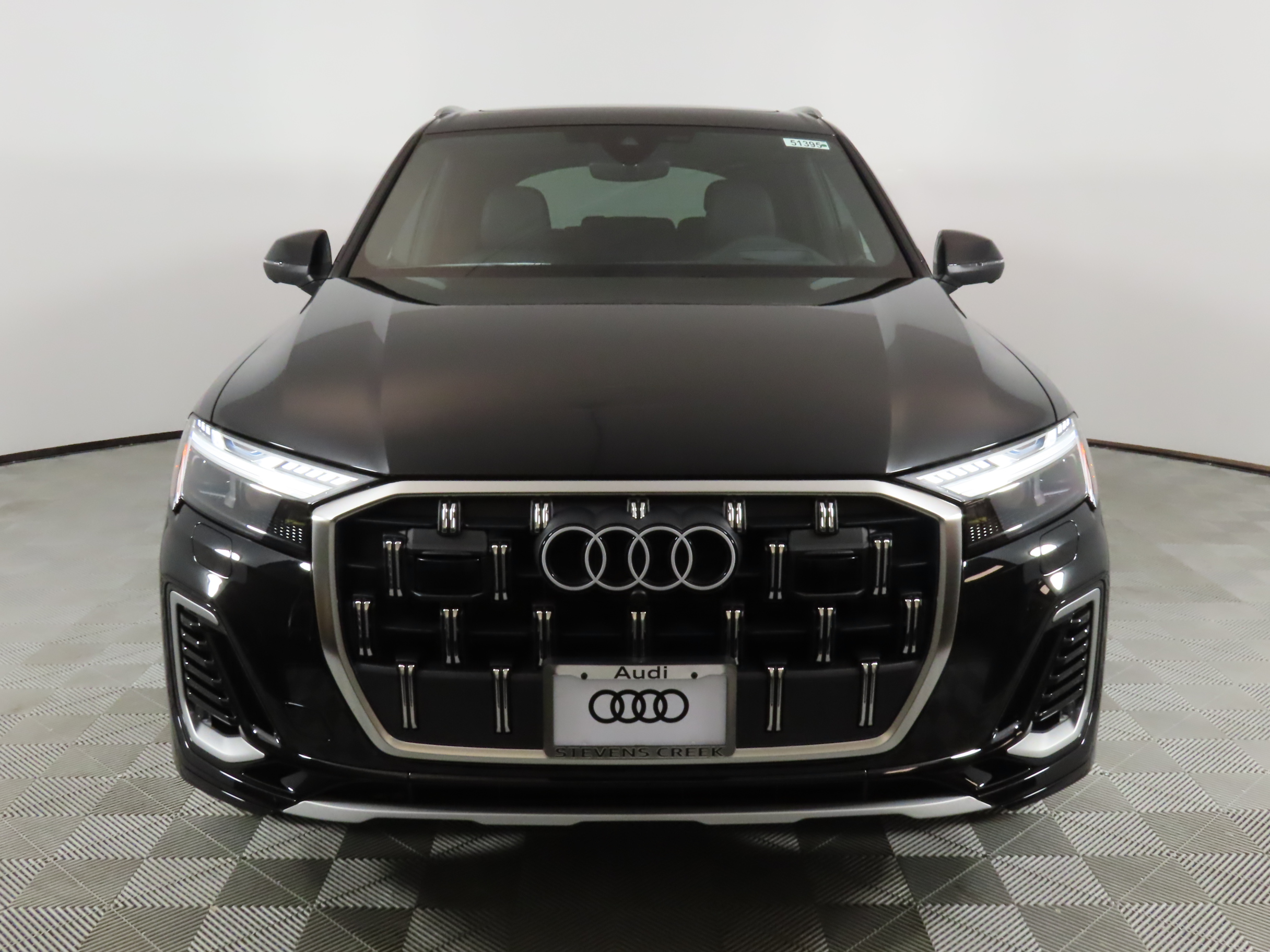 2025 Audi Q7  8