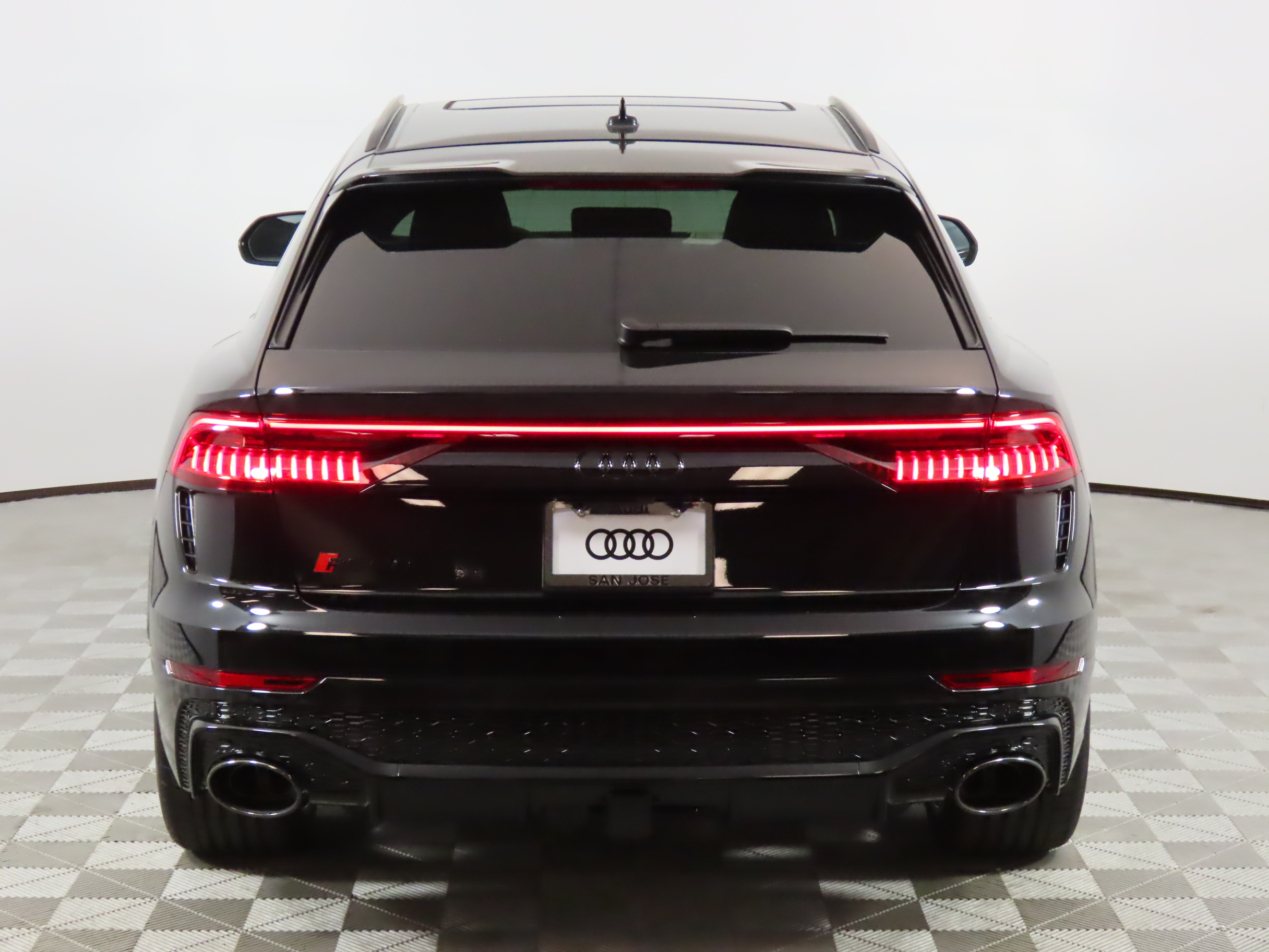 2024 Audi RS Q8 4.0T 4