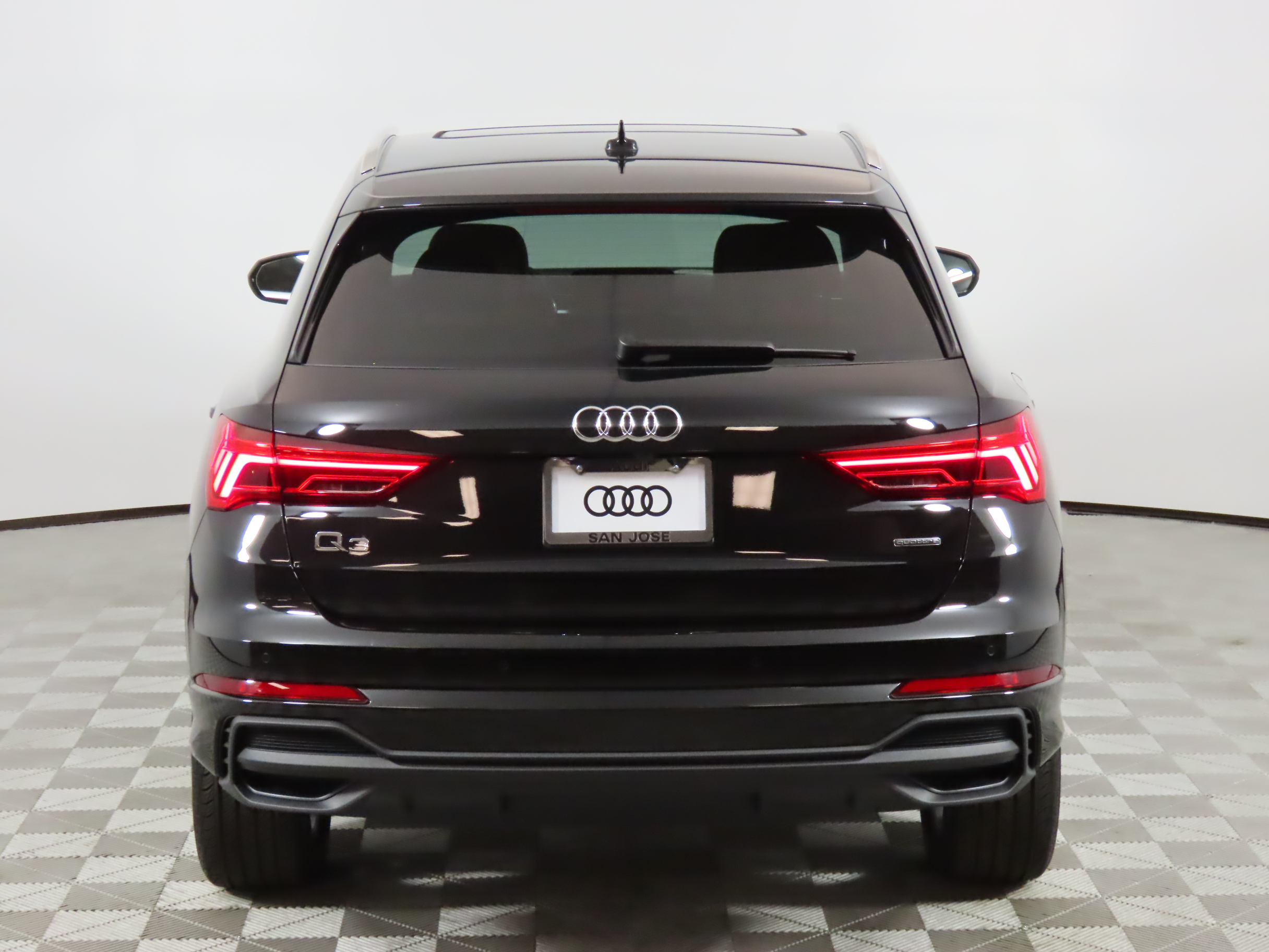 2024 Audi Q3  4