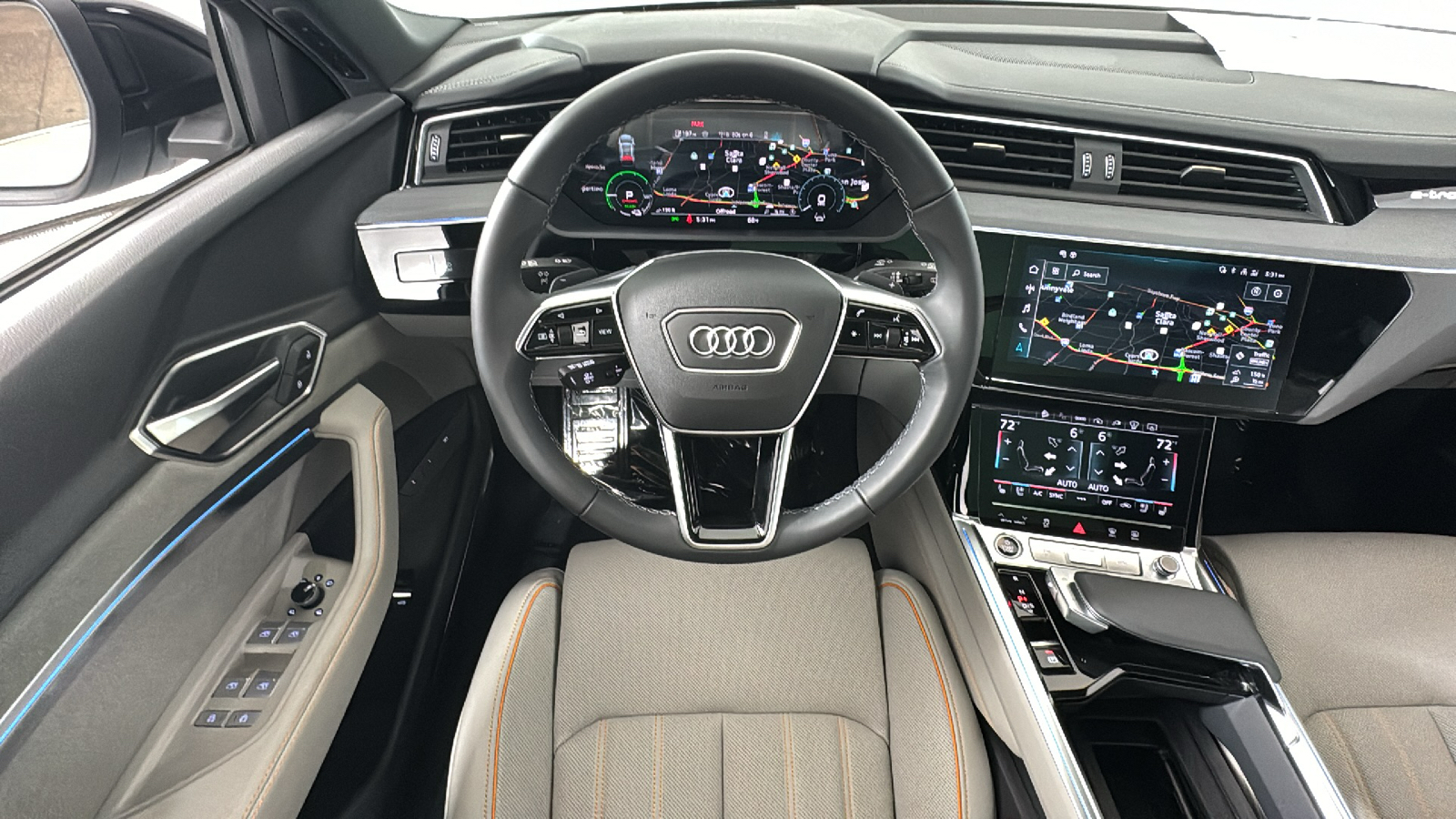 2024 Audi Q8 e-tron  11