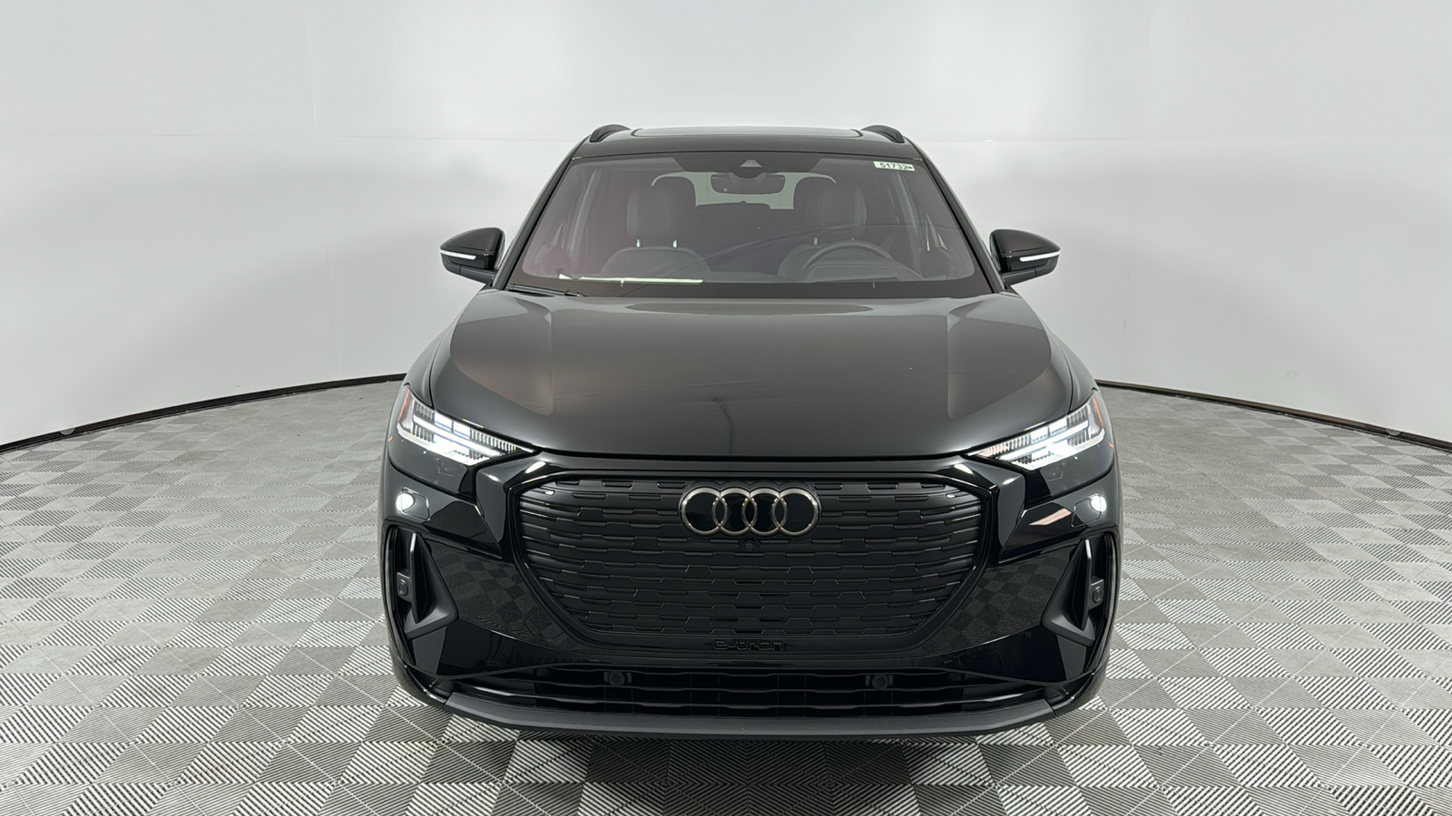 2024 Audi Q4 e-tron  8