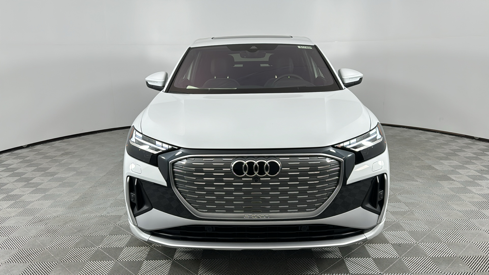 2024 Audi Q4 e-tron  8