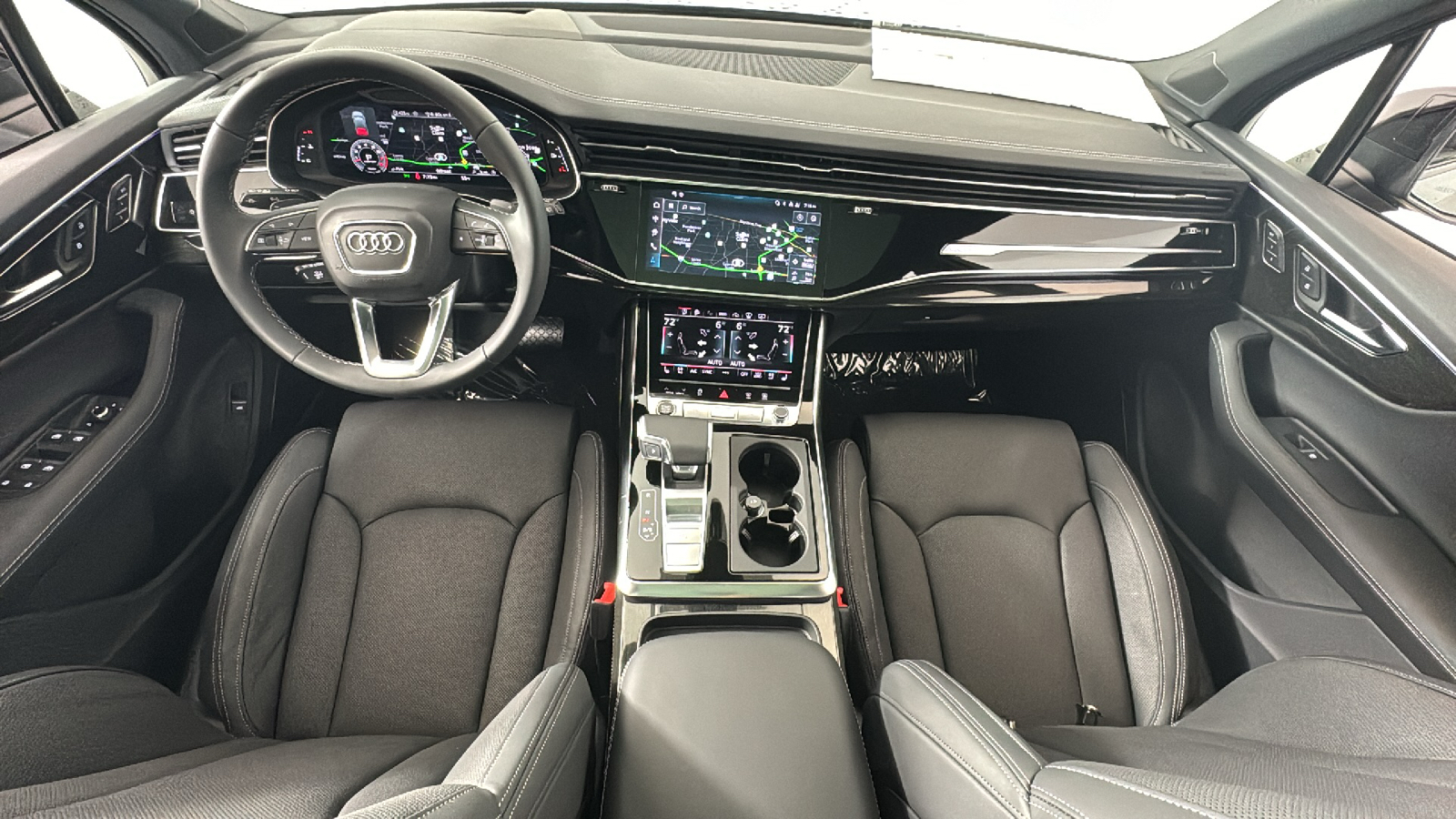 2025 Audi Q7  10