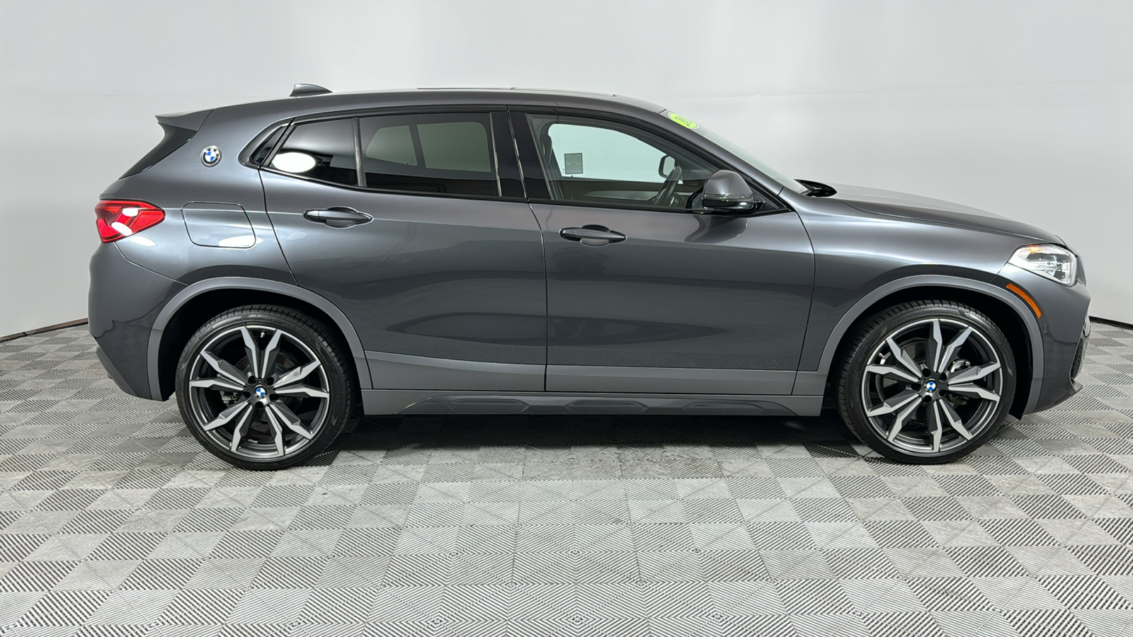 2018 BMW X2 xDrive28i 6