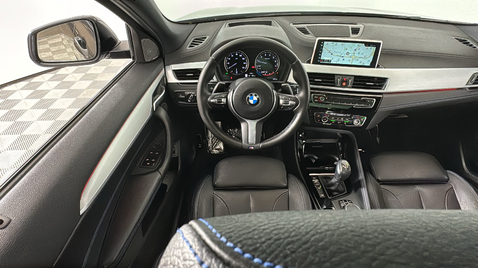 2018 BMW X2 xDrive28i 12