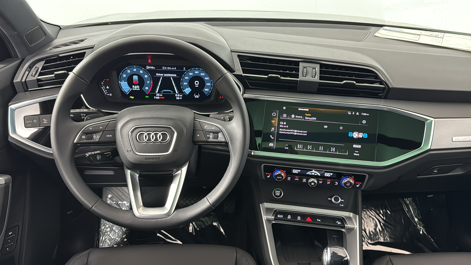 2024 Audi Q3  13