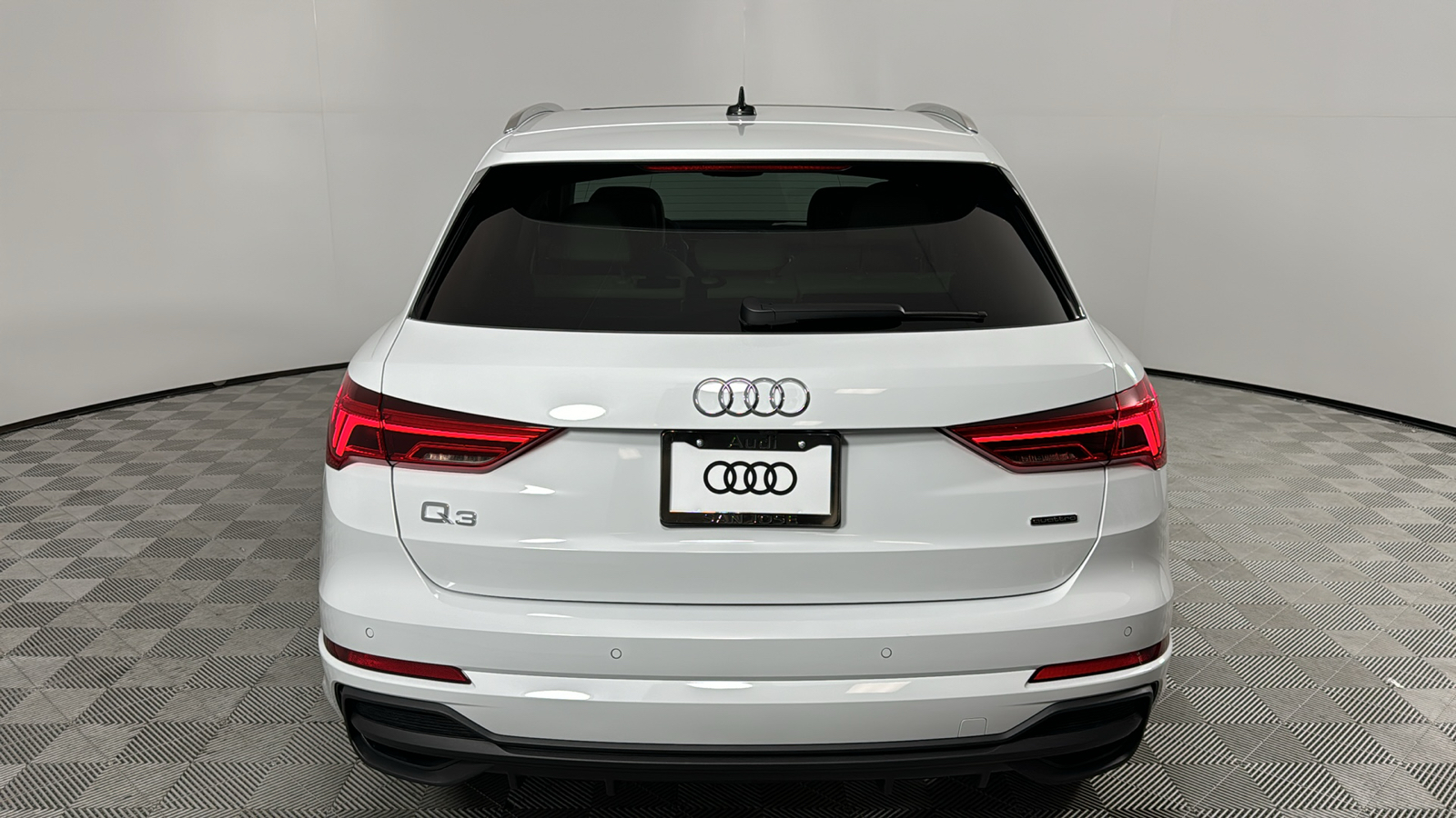 2024 Audi Q3  4