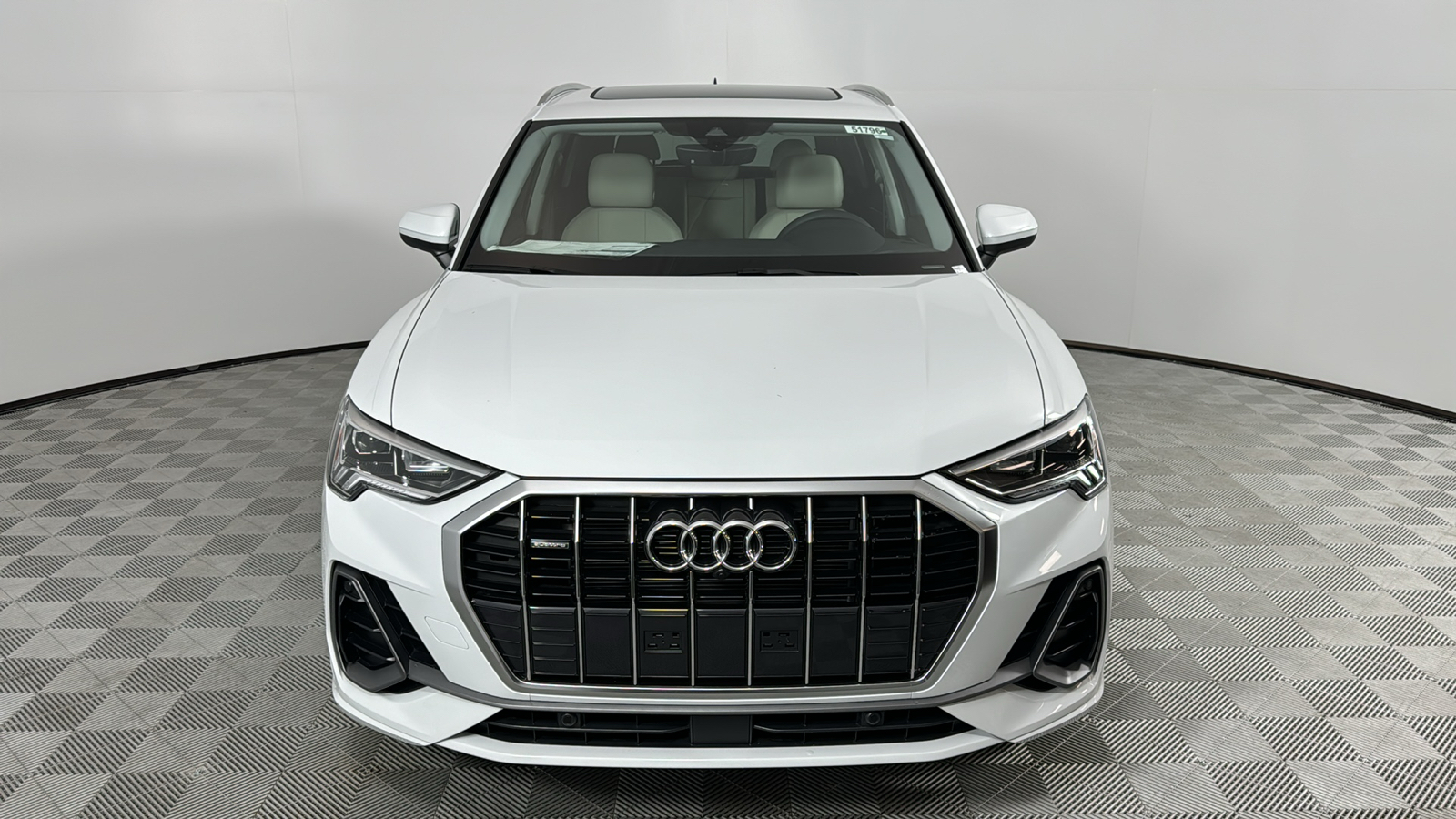 2024 Audi Q3  8