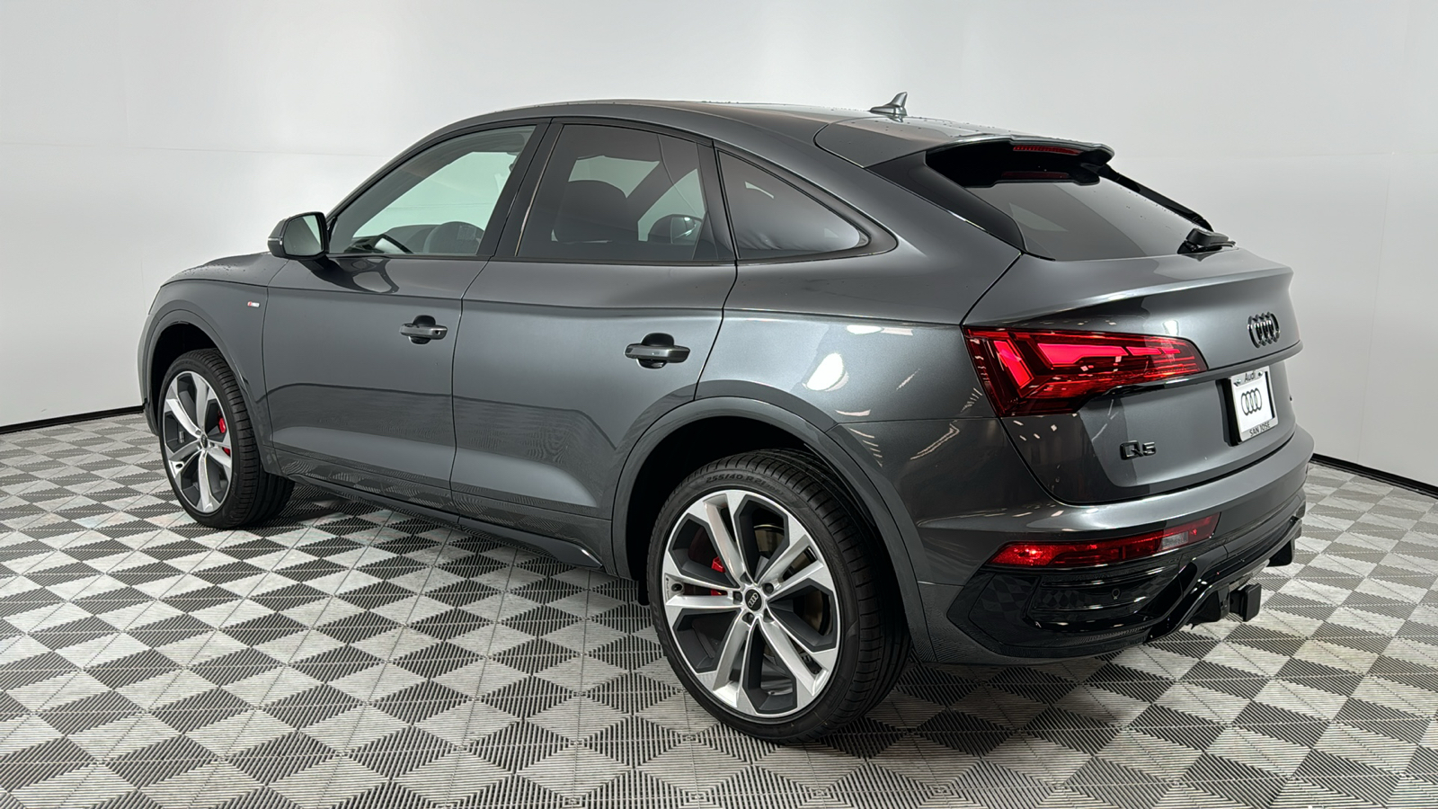 2024 Audi Q5 Sportback  3