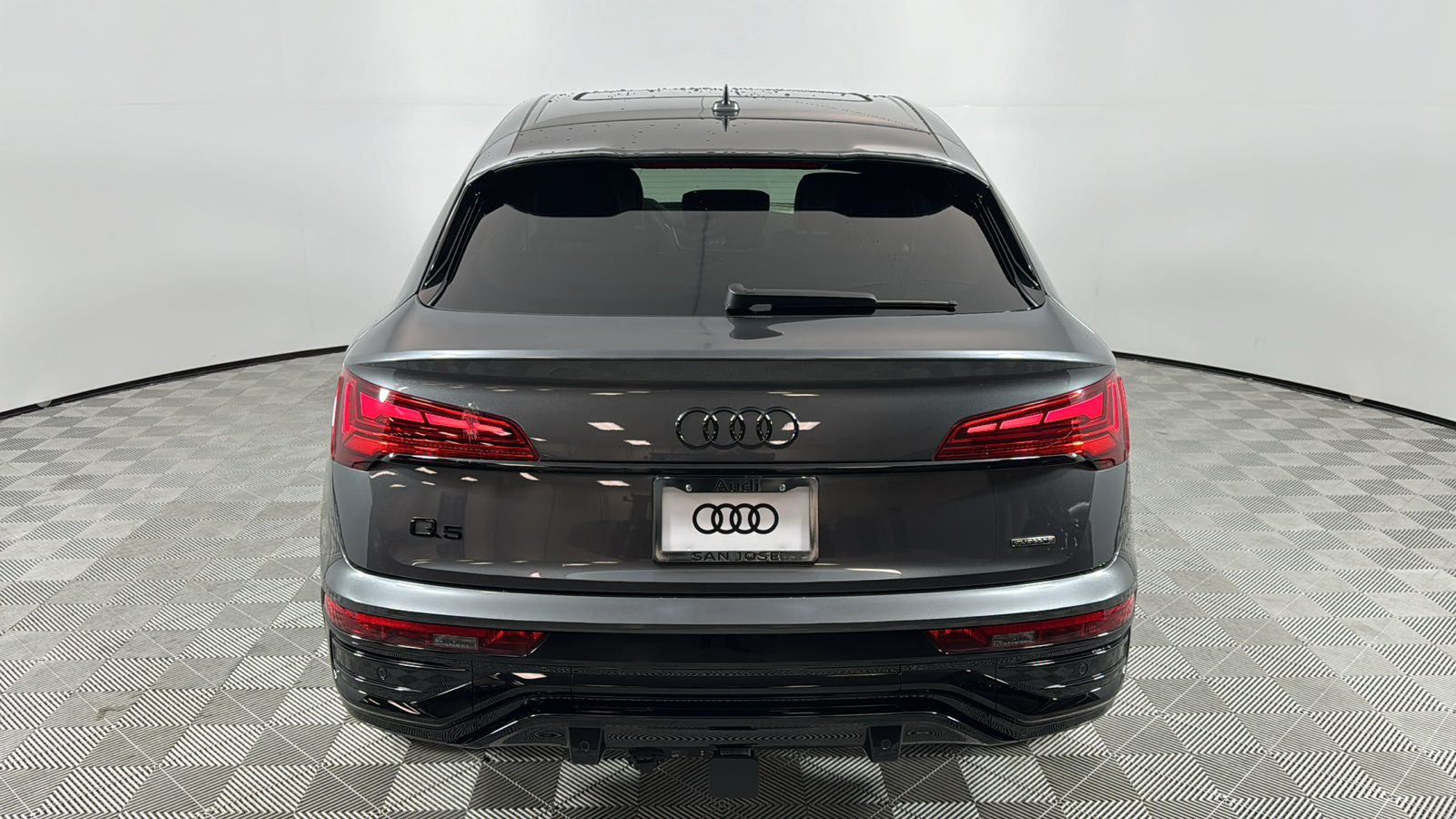 2024 Audi Q5 Sportback  4