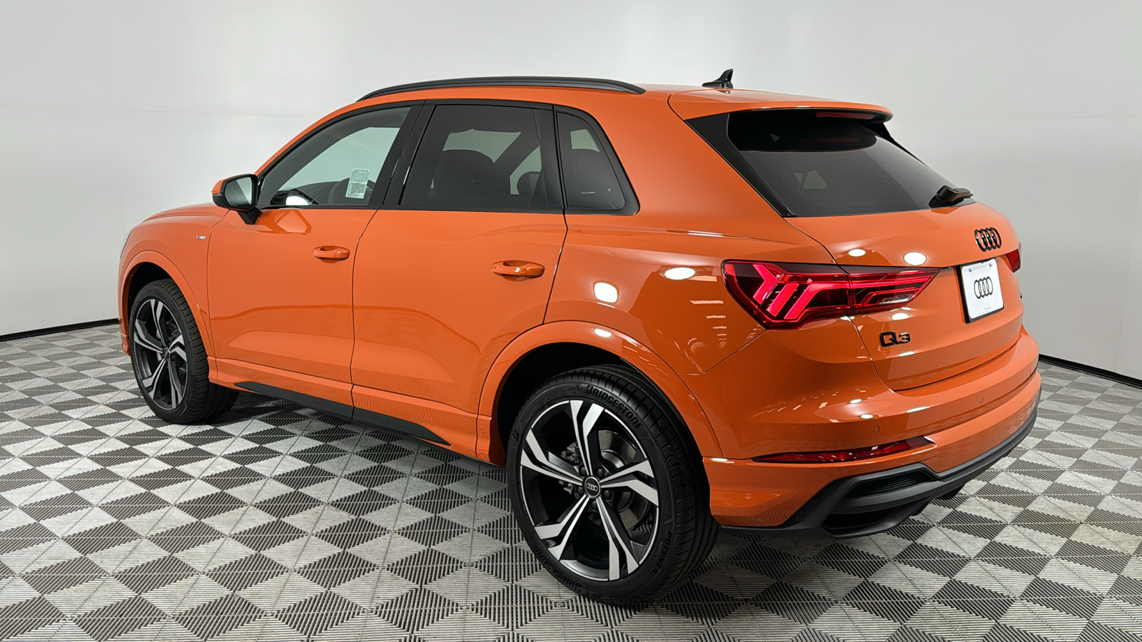 2024 Audi Q3  3