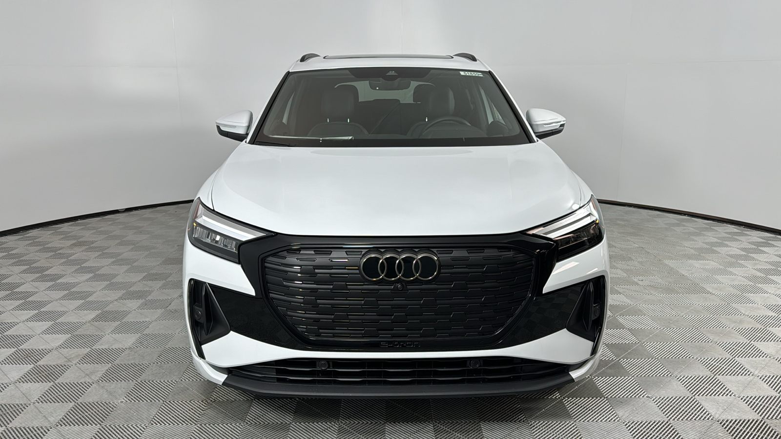 2024 Audi Q4 e-tron  8