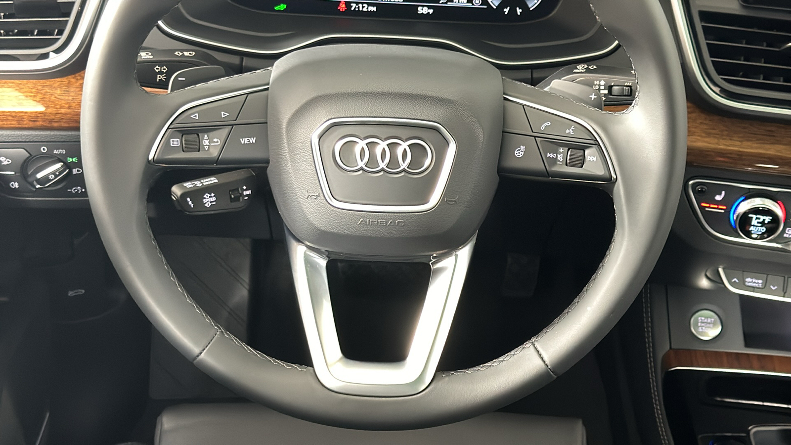 2024 Audi Q5 e  15