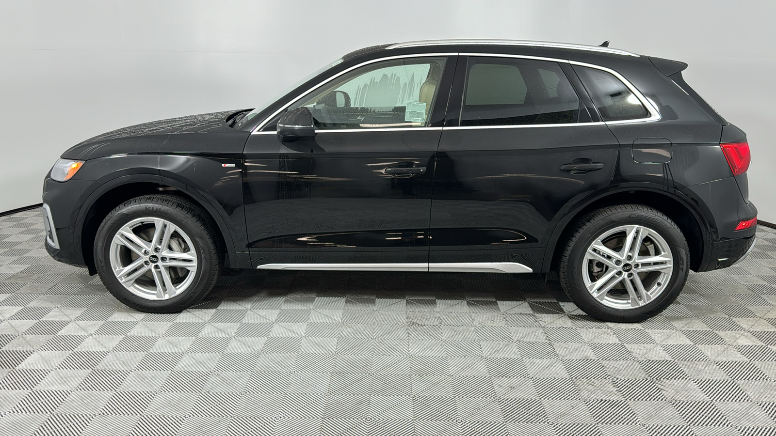 2024 Audi Q5 e  2