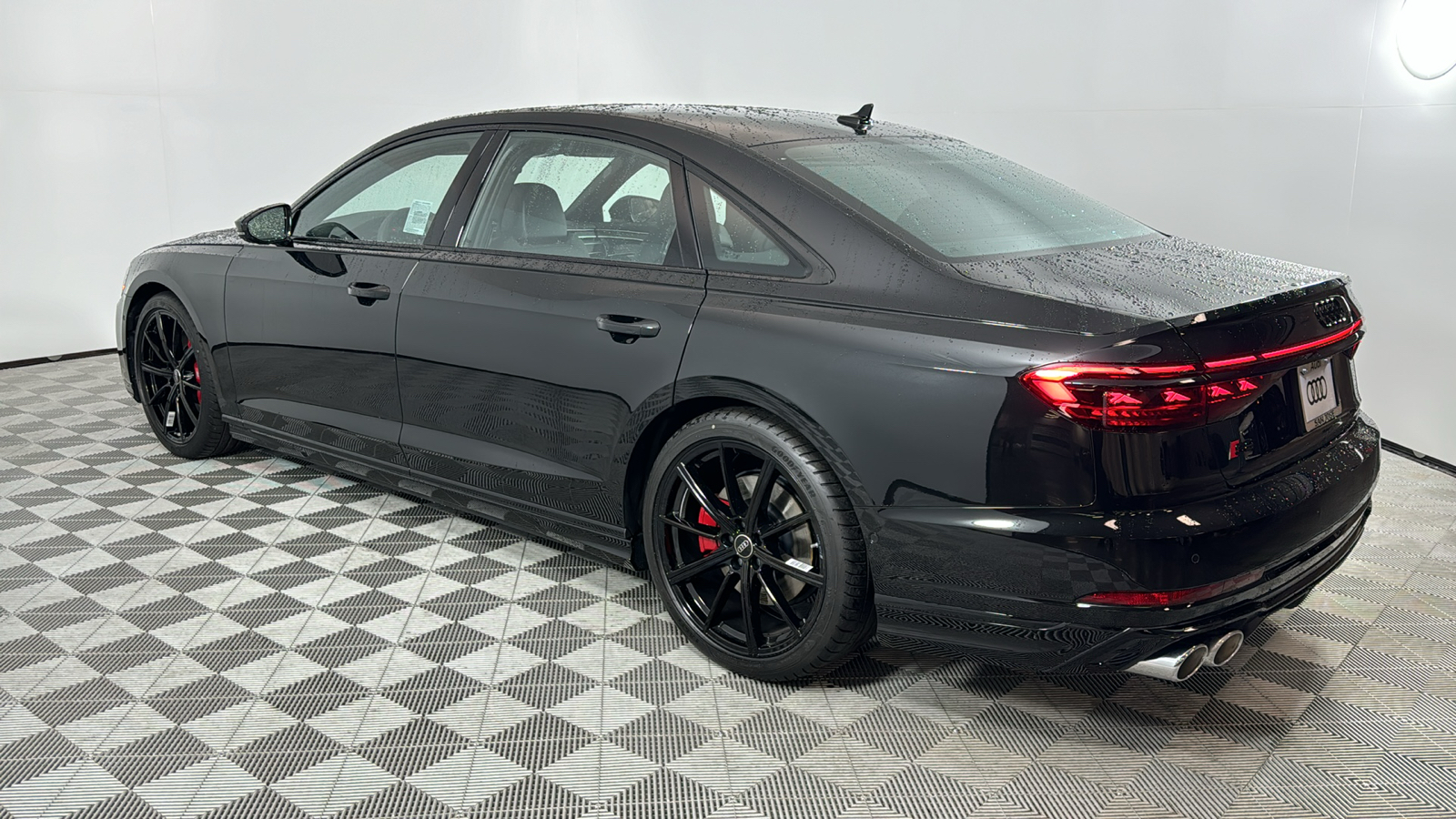 2024 Audi S8 4.0T 3