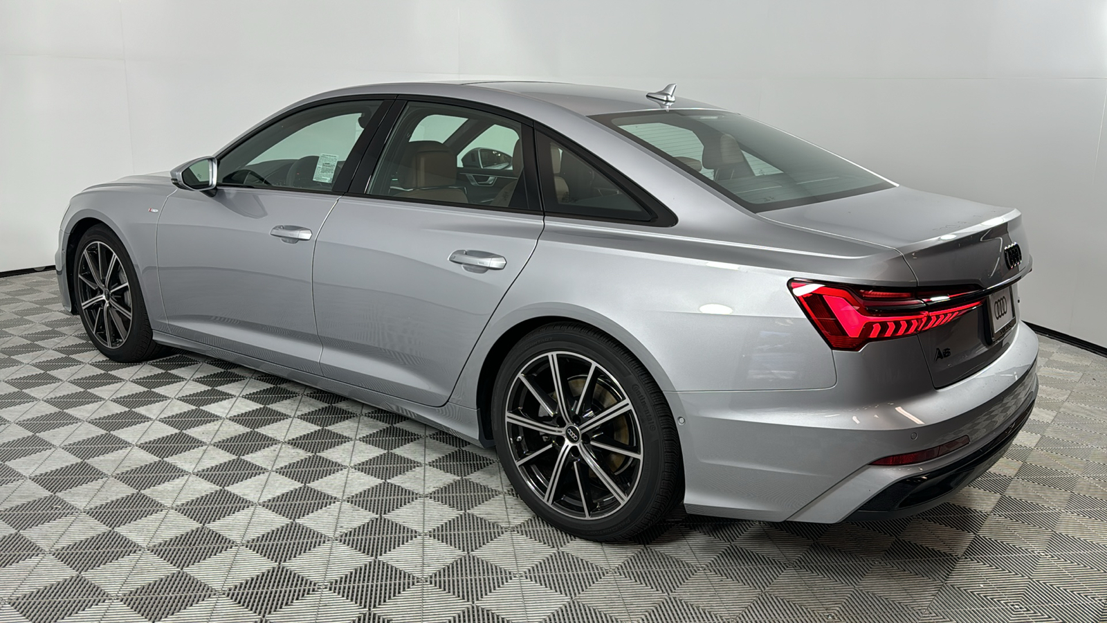 2025 Audi A6  3