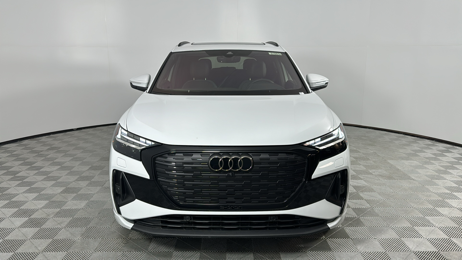 2024 Audi Q4 e-tron  8