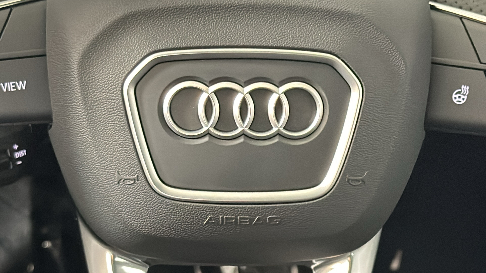 2025 Audi Q5  17