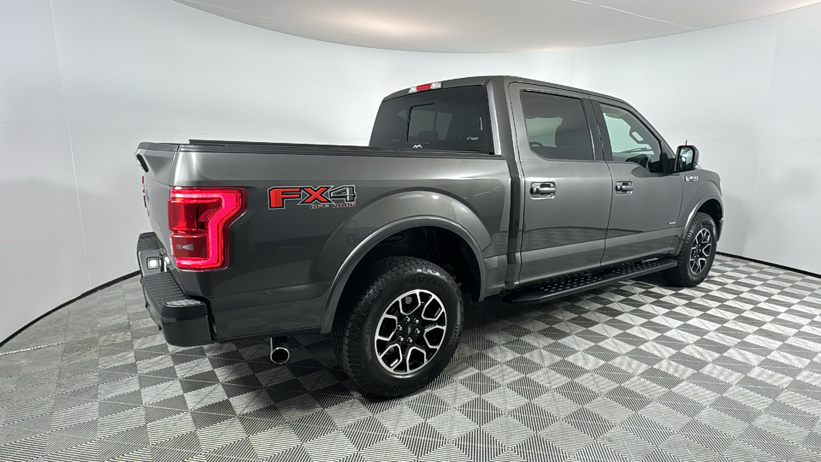 2017 Ford F-150 Lariat 5