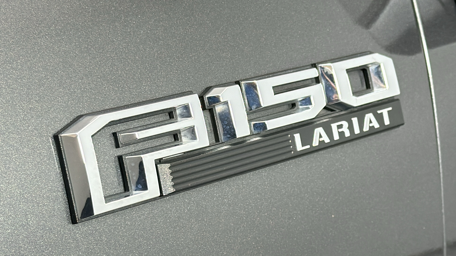 2017 Ford F-150 Lariat 9