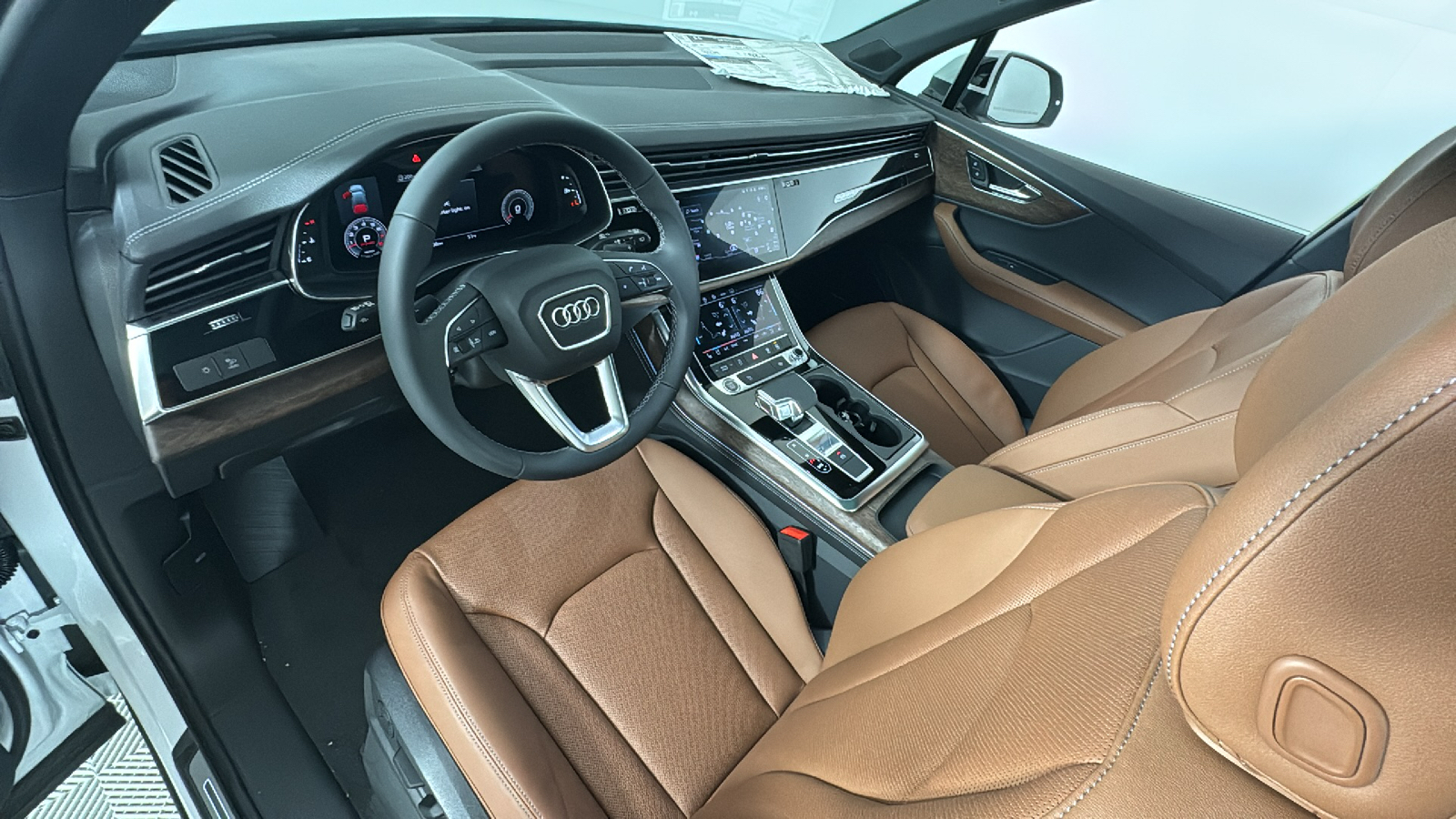 2025 Audi Q7  32