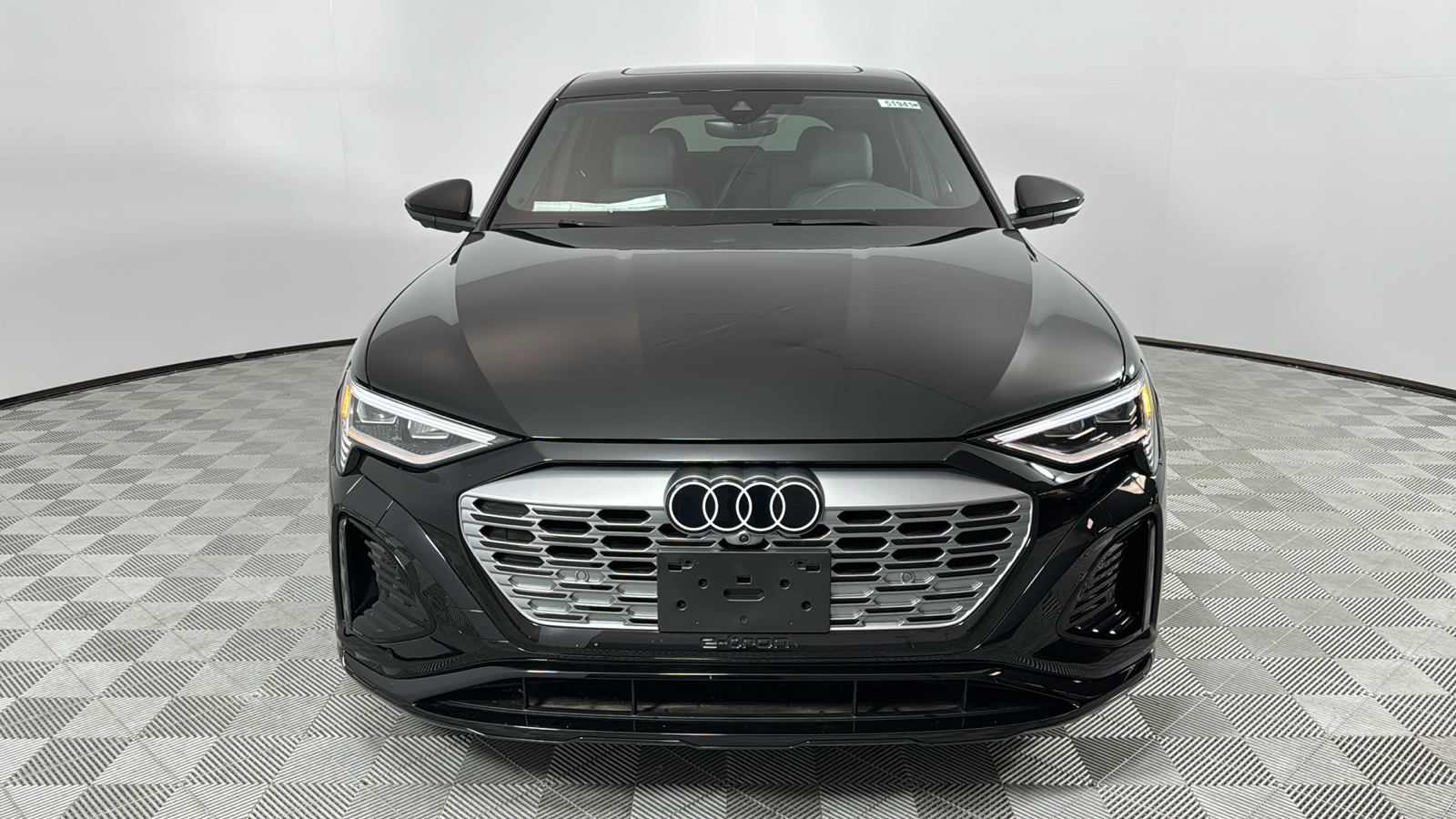 2024 Audi Q8 e-tron  8